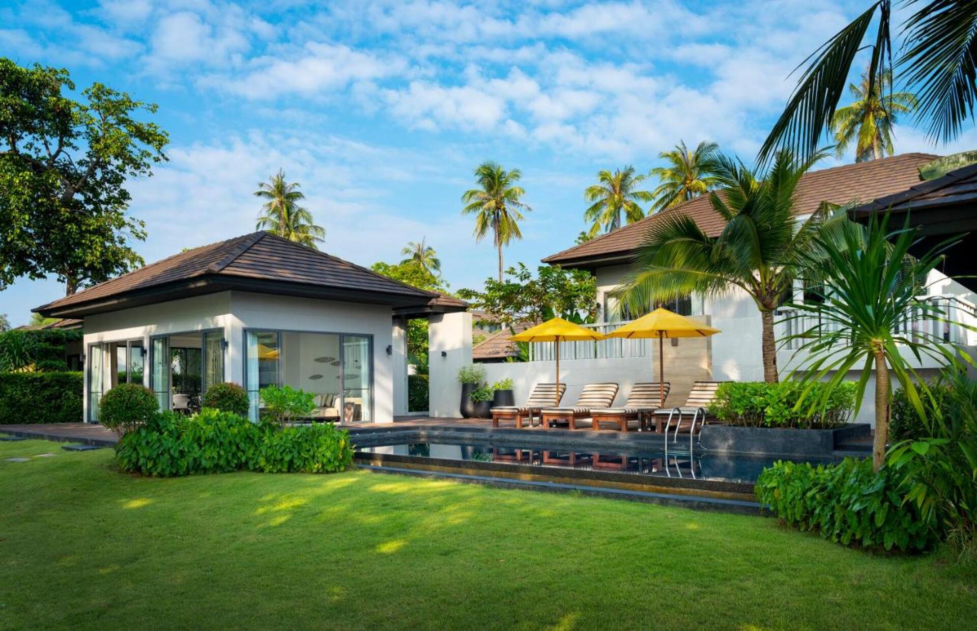 The ShellSea Krabi I Luxury Beach Resort & Pool Villas 5* 4