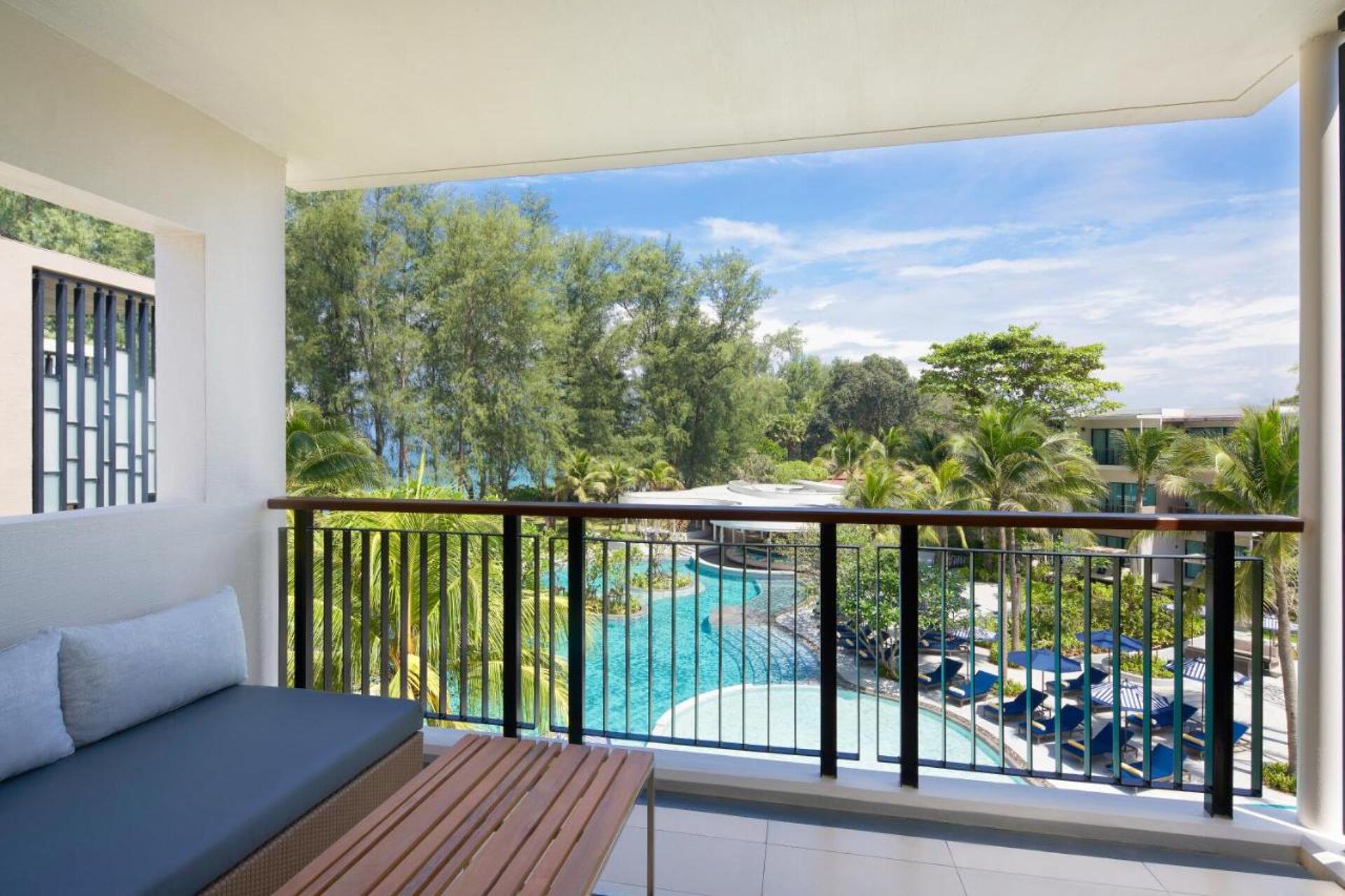 Le Meridien Phuket Mai Khao Beach Resort 27