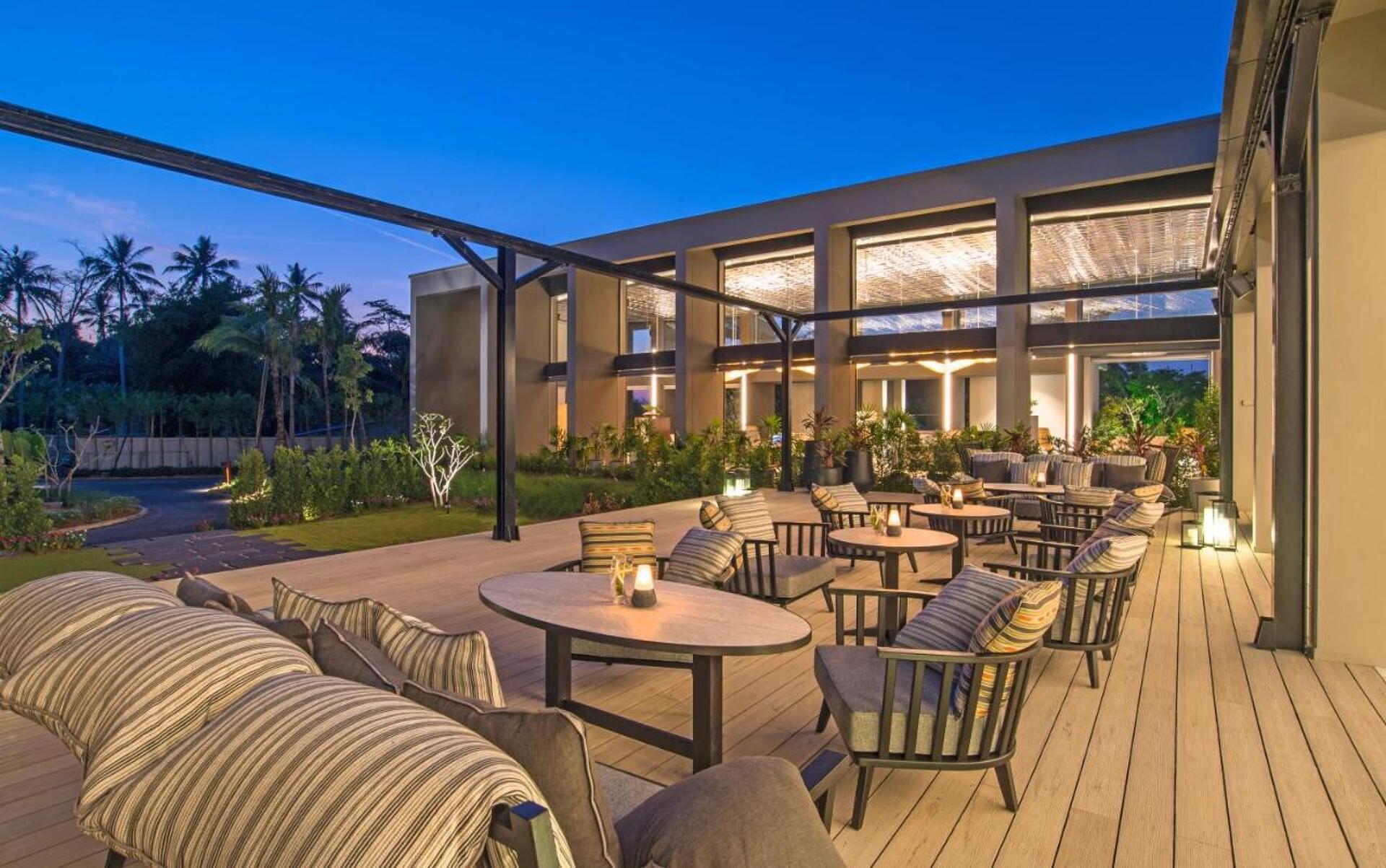 The ShellSea Krabi I Luxury Beach Resort & Pool Villas 5* 1