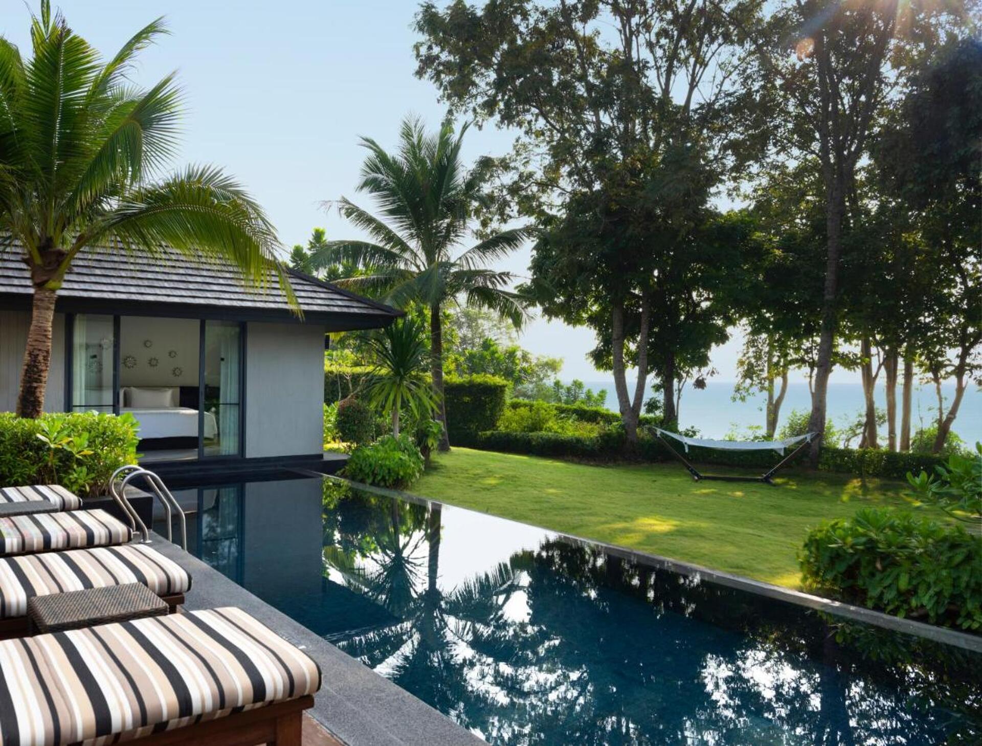 The ShellSea Krabi I Luxury Beach Resort & Pool Villas 5* 6