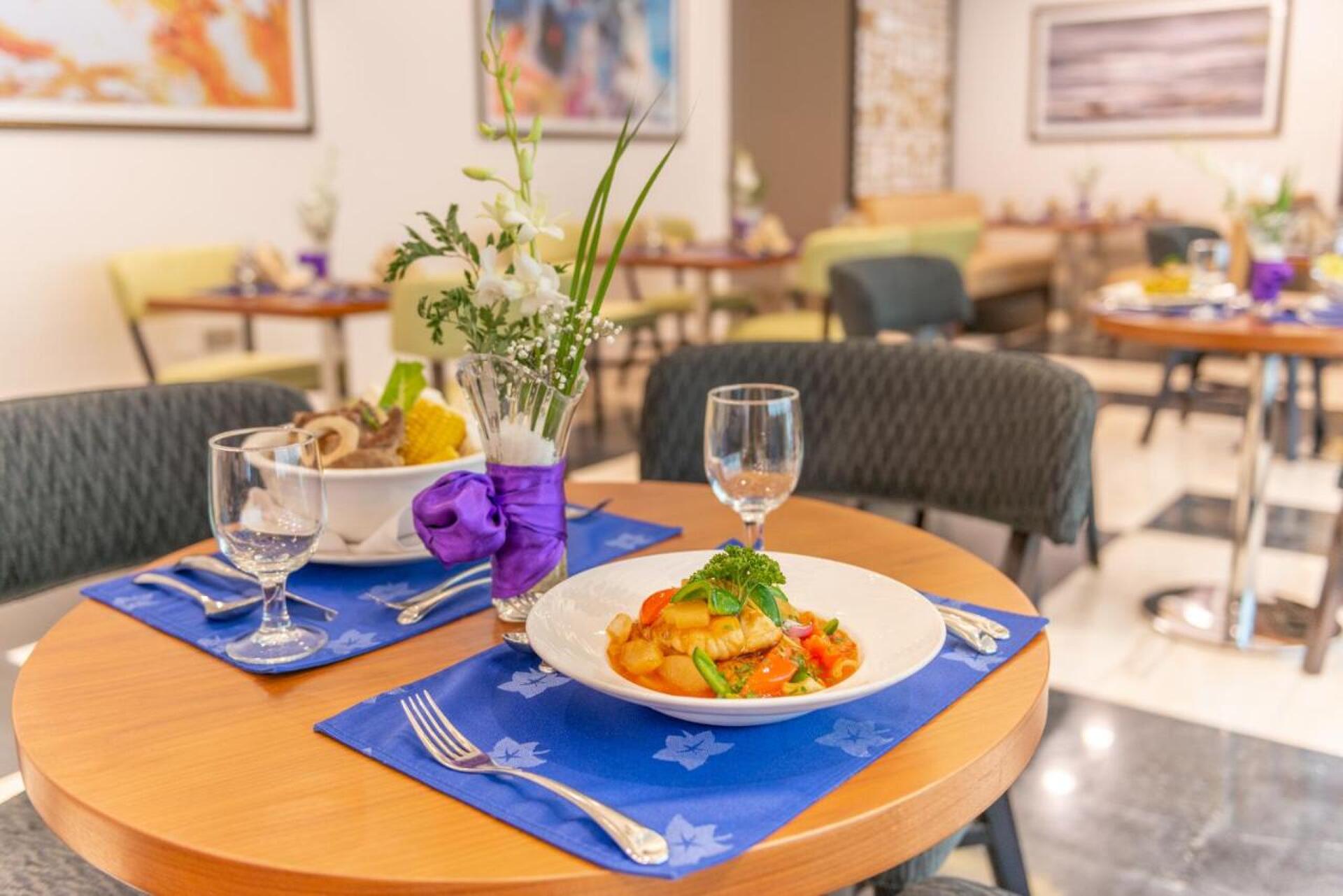 Century Hotel Doha 4* 14