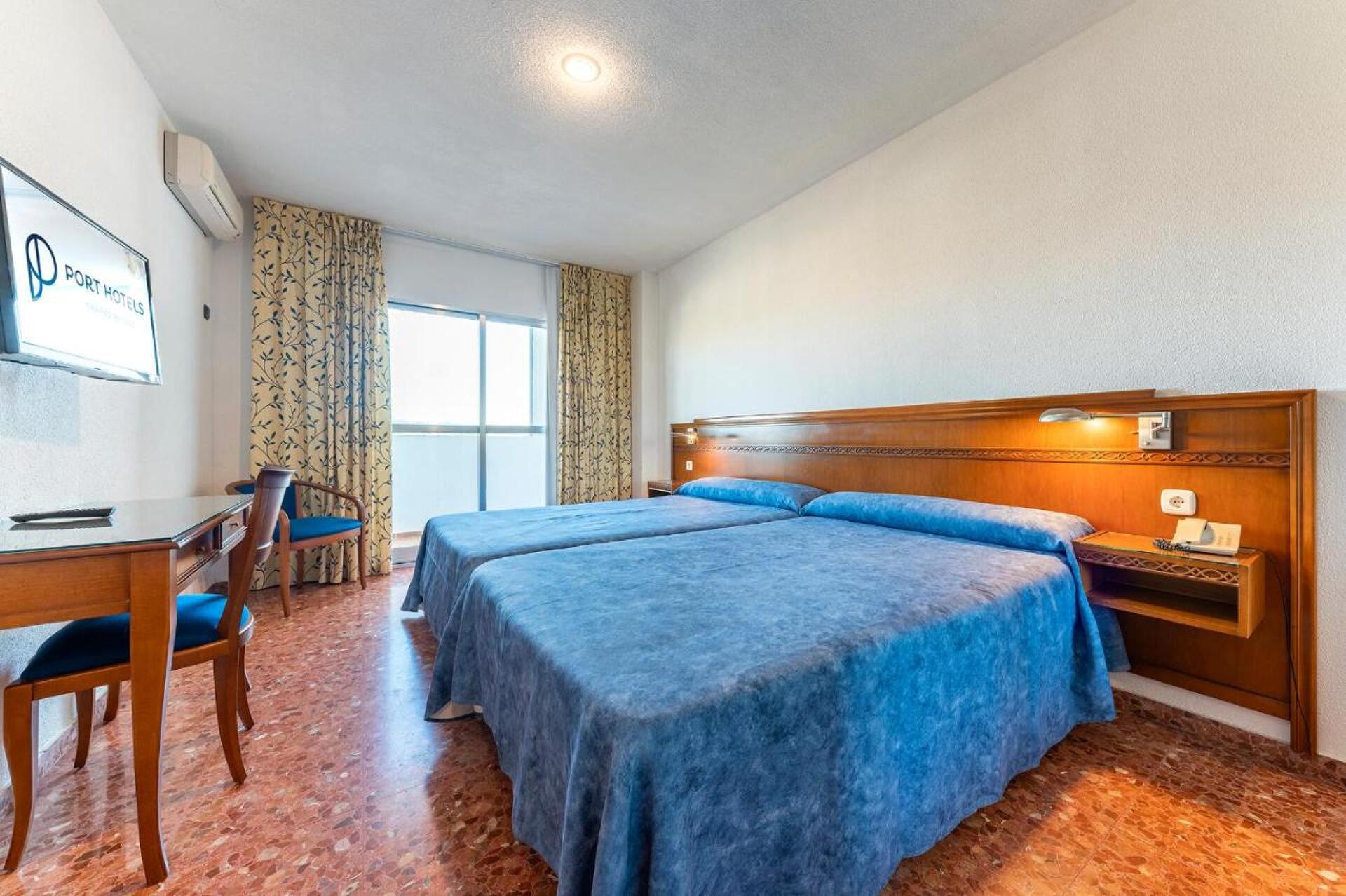 Port Europa 3* 24