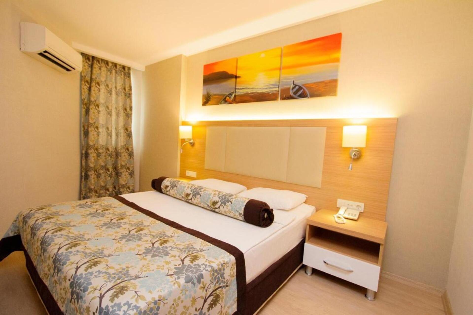Blue Wave Suite Hotel 4* 23