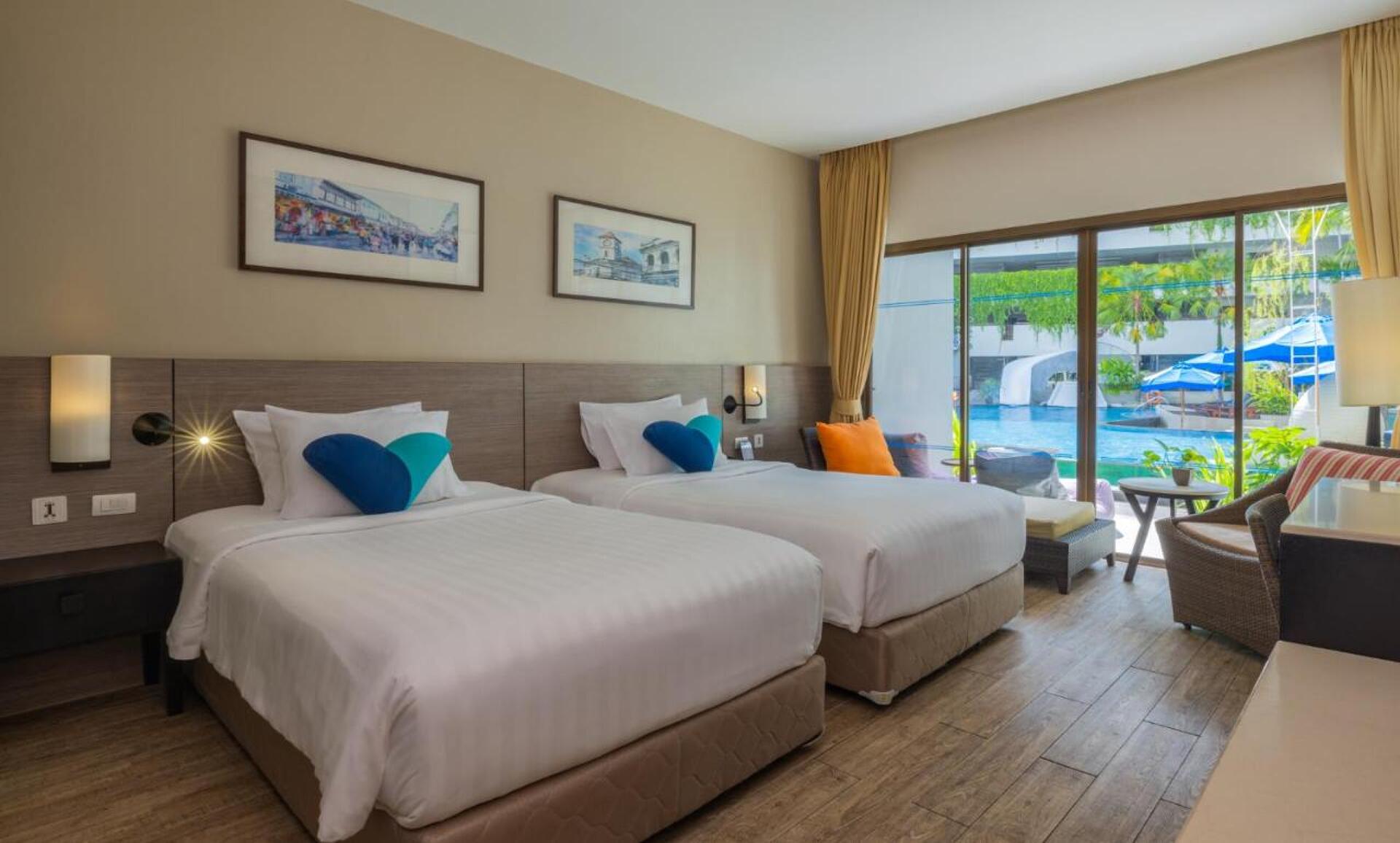 Deevana Plaza Phuket 4* 9