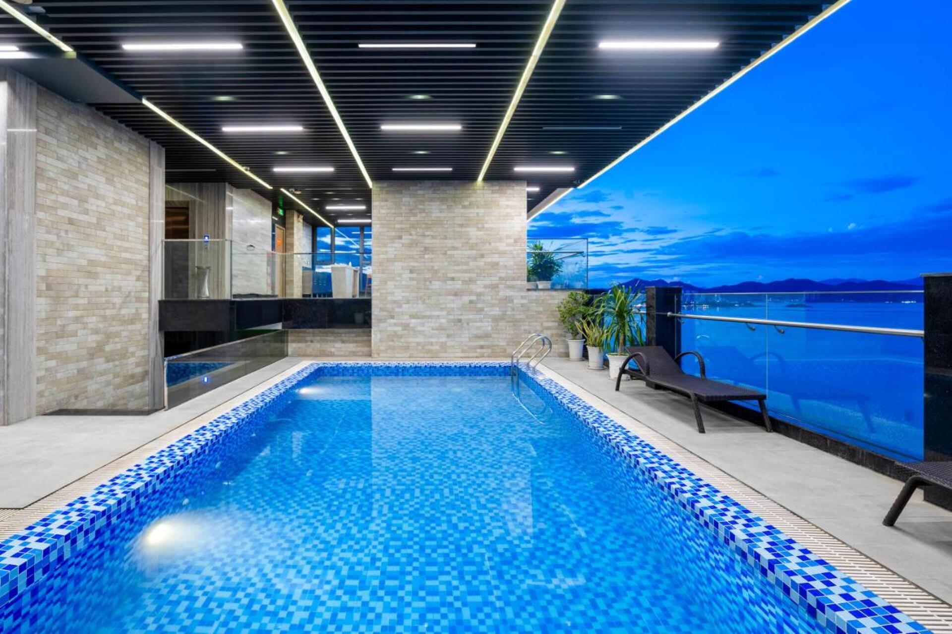 Emerald Bay Hotel & Spa 5* 10