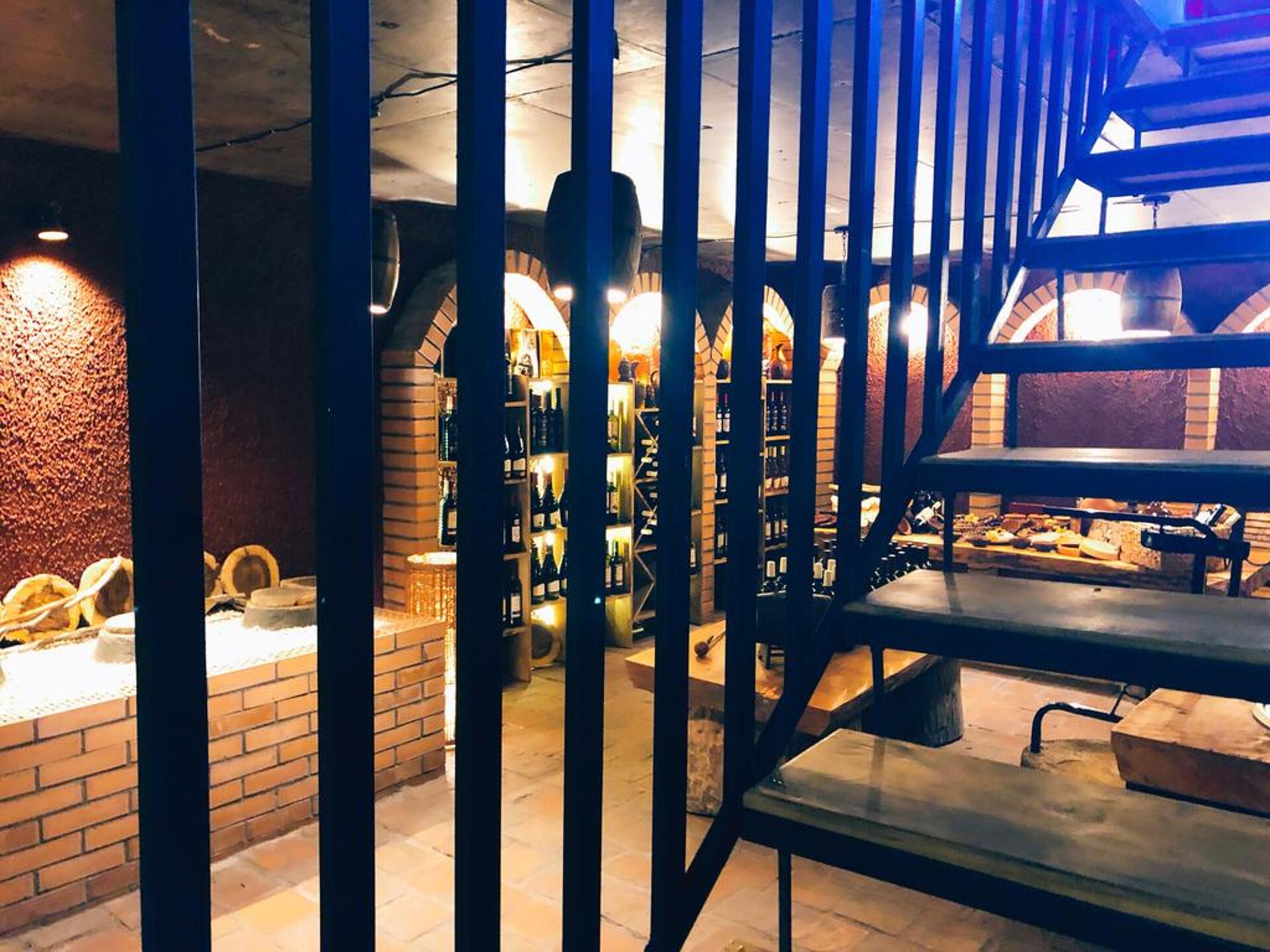 Georgian Wine House 5