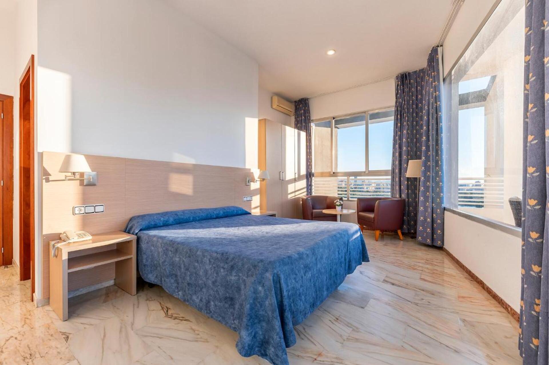 Port Europa 3* 29
