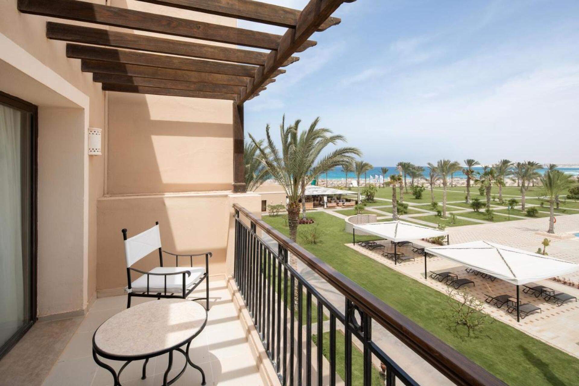 Jaz Crystal, Almaza Bay 5* 6