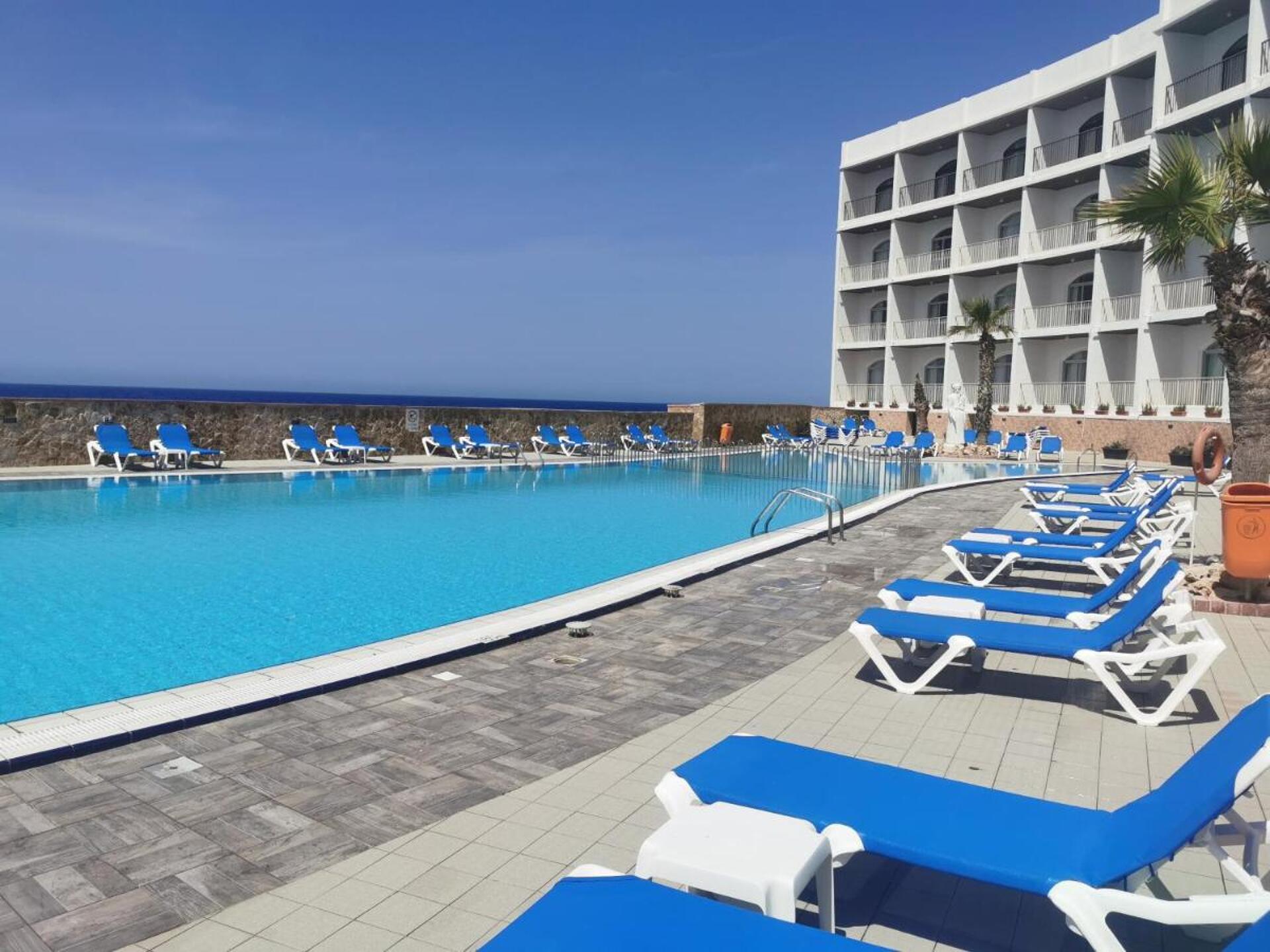 Paradise Bay Resort  12