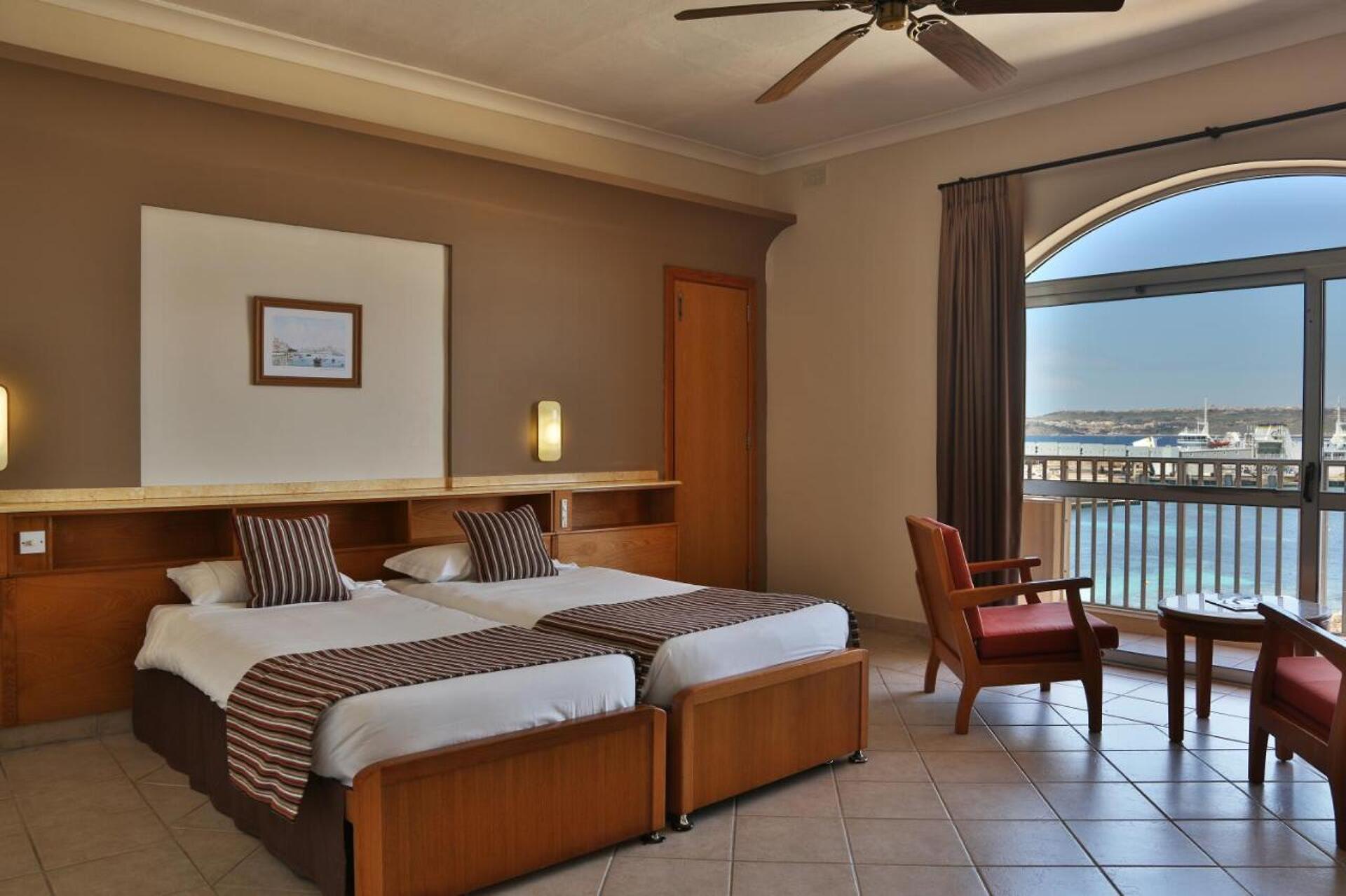 Paradise Bay Resort  39