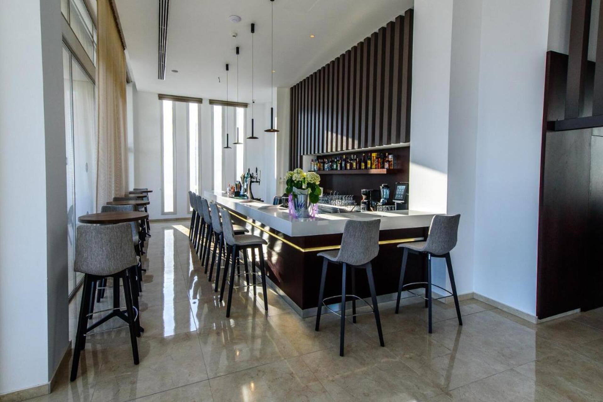 Eleana Hotel 13