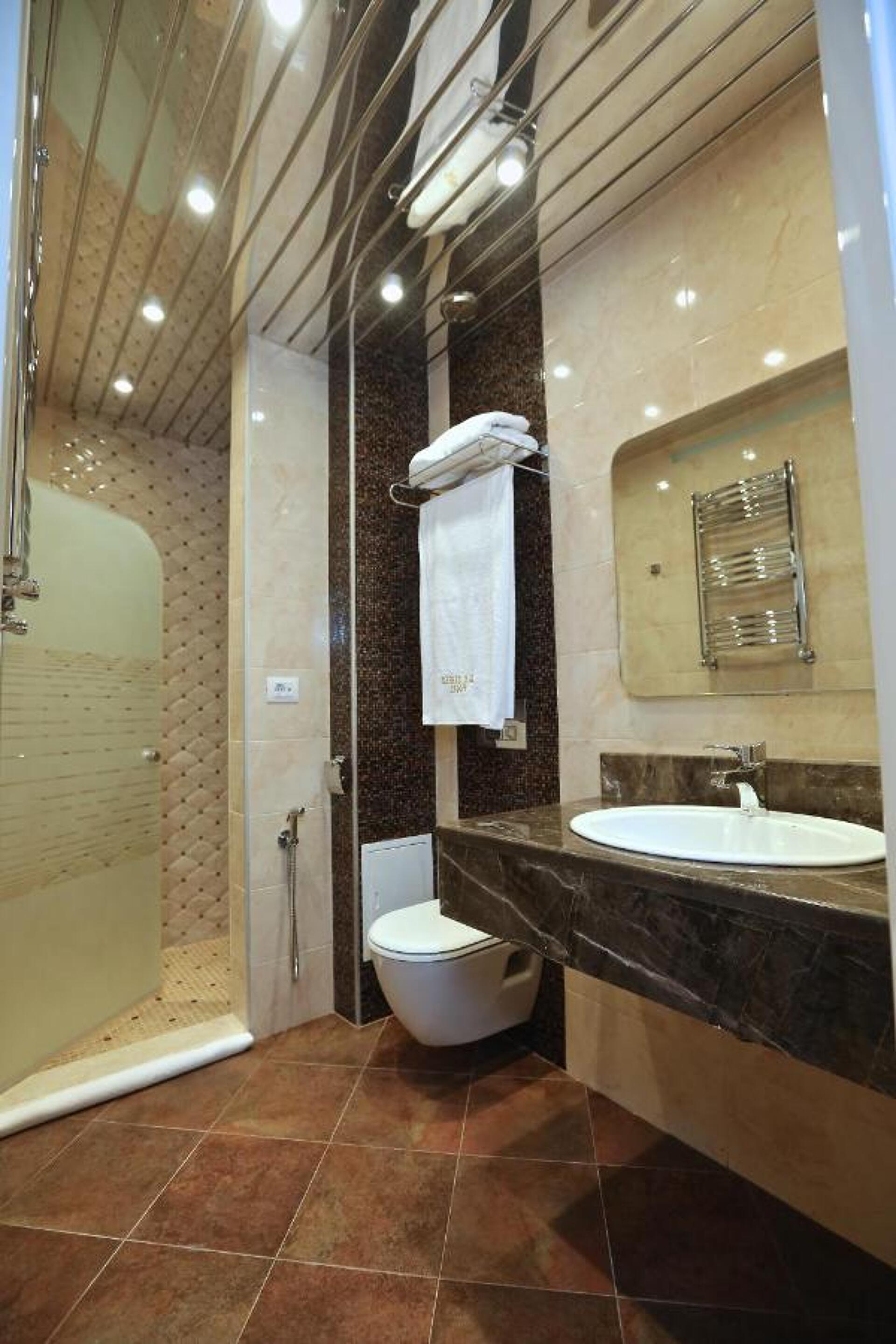 Old Street Boutique Hotel 4* 22