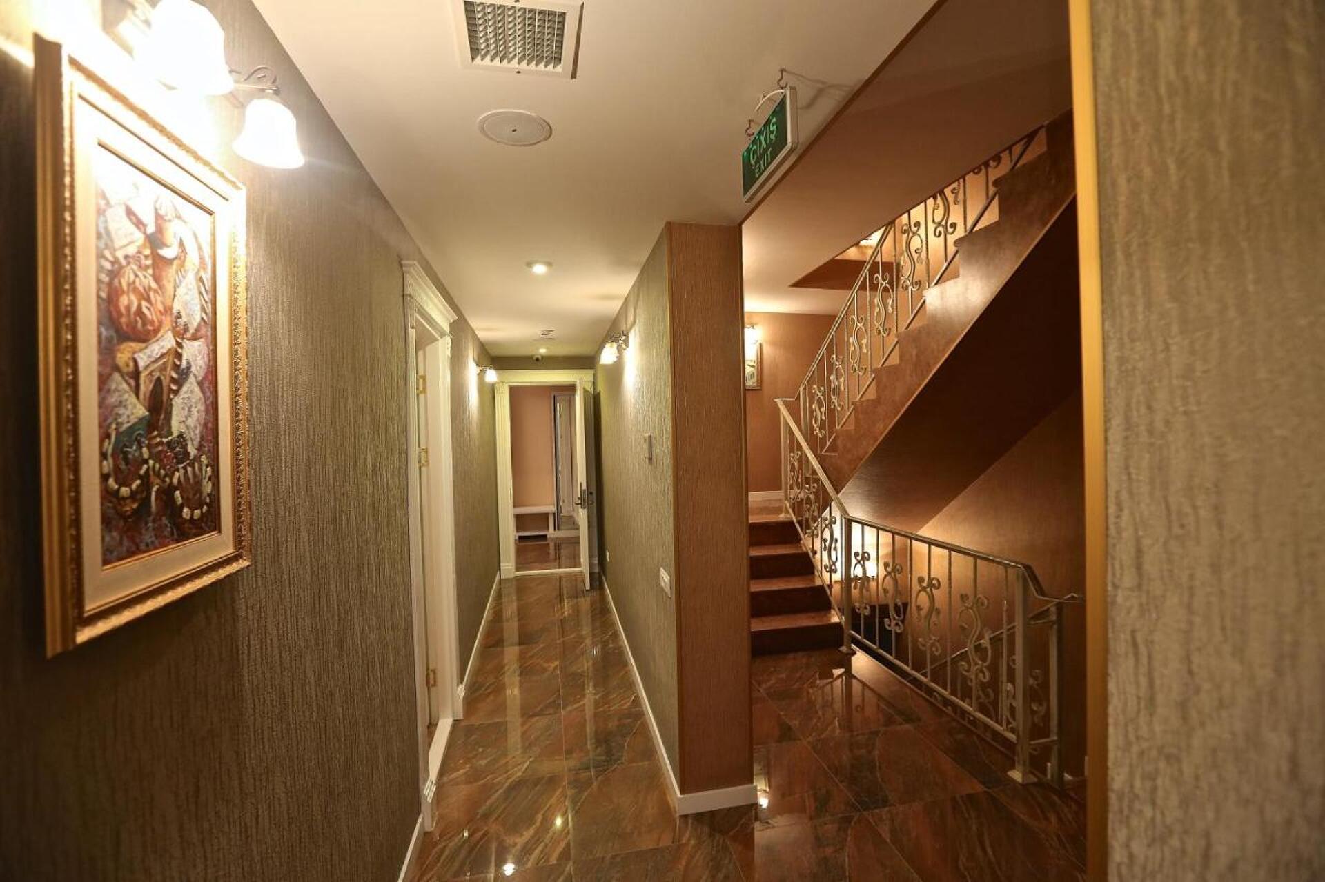 Old Street Boutique Hotel 4* 28