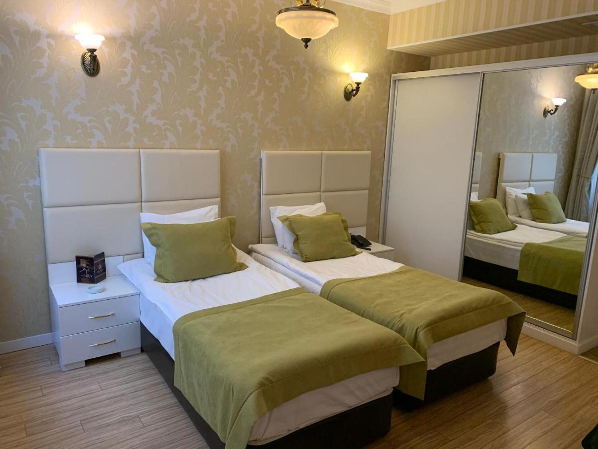 Old Street Boutique Hotel 4* 16