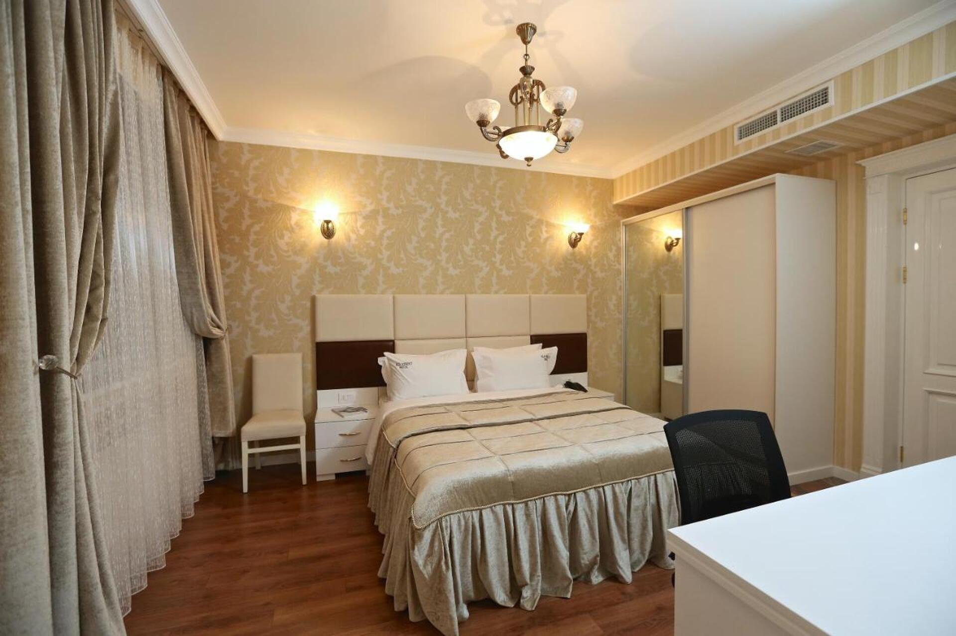 Old Street Boutique Hotel 4* 10