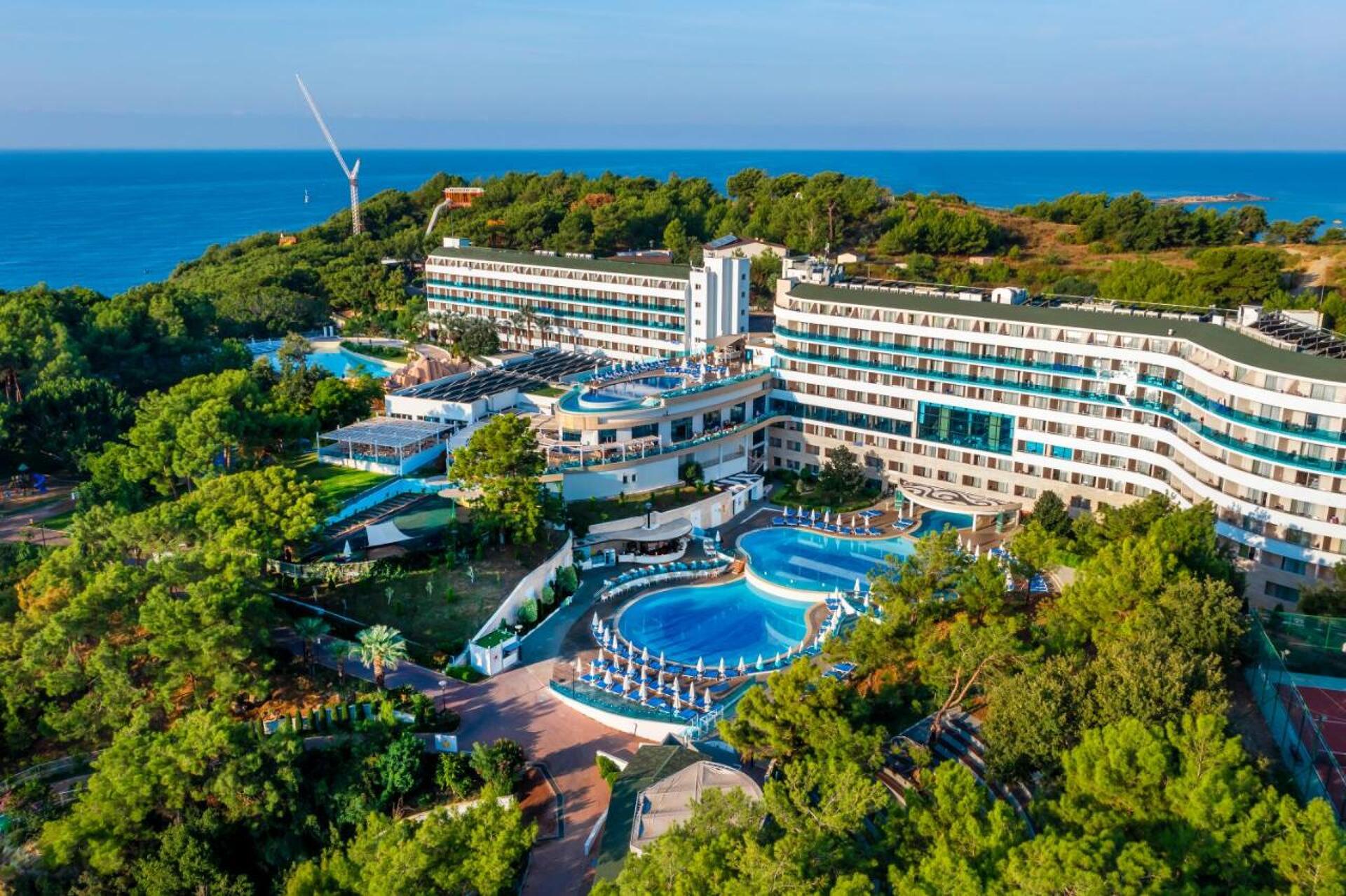 A Good Life Utopia Family Resort 5* 1