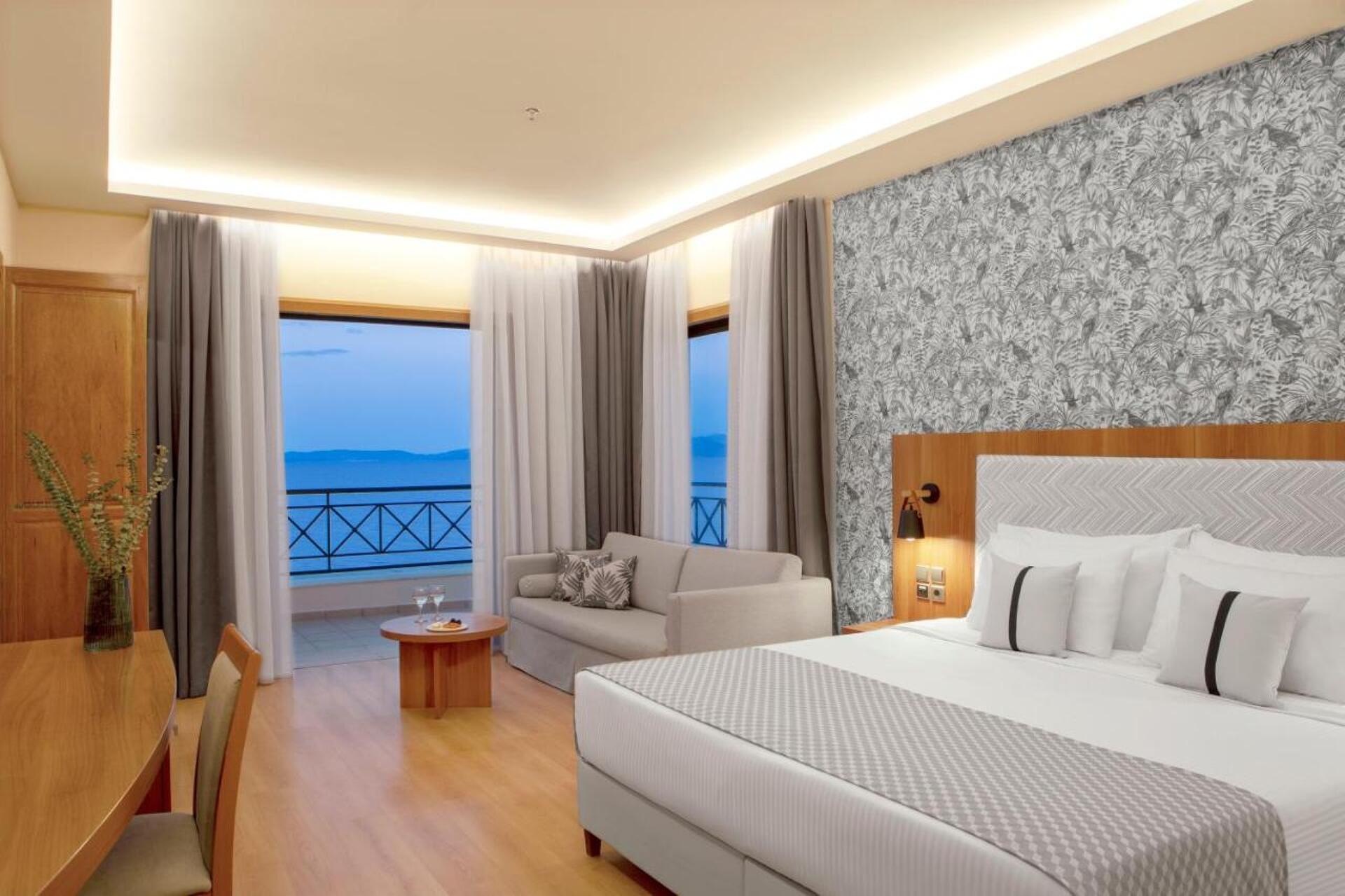 Ramada Athens Attica Riviera by Wyndham 5* 5