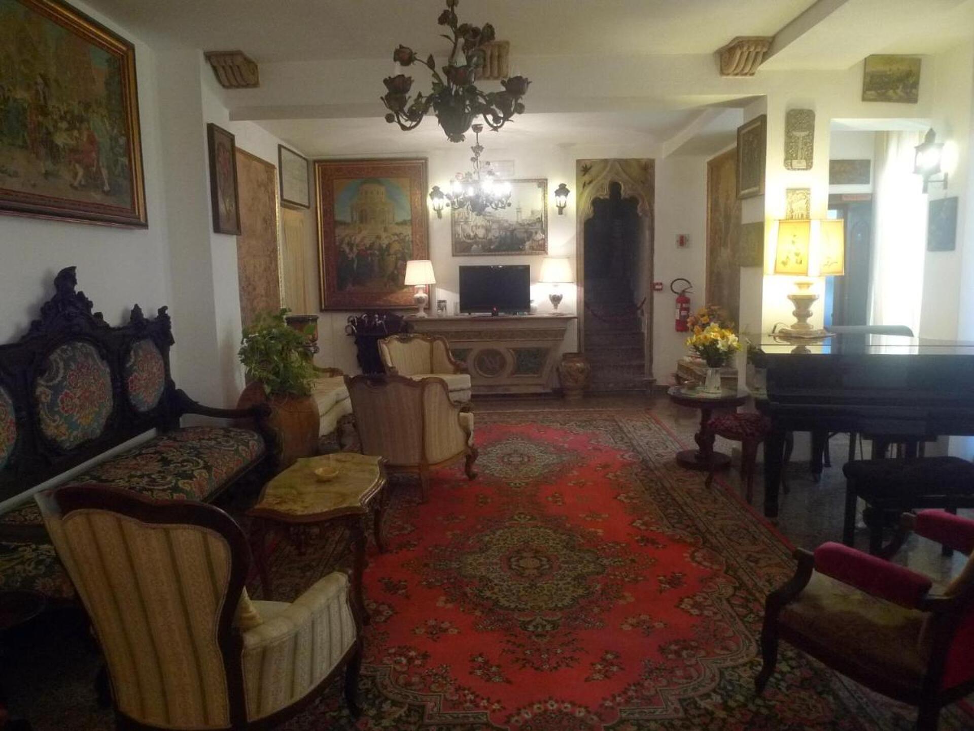 Hotel La Riva 25