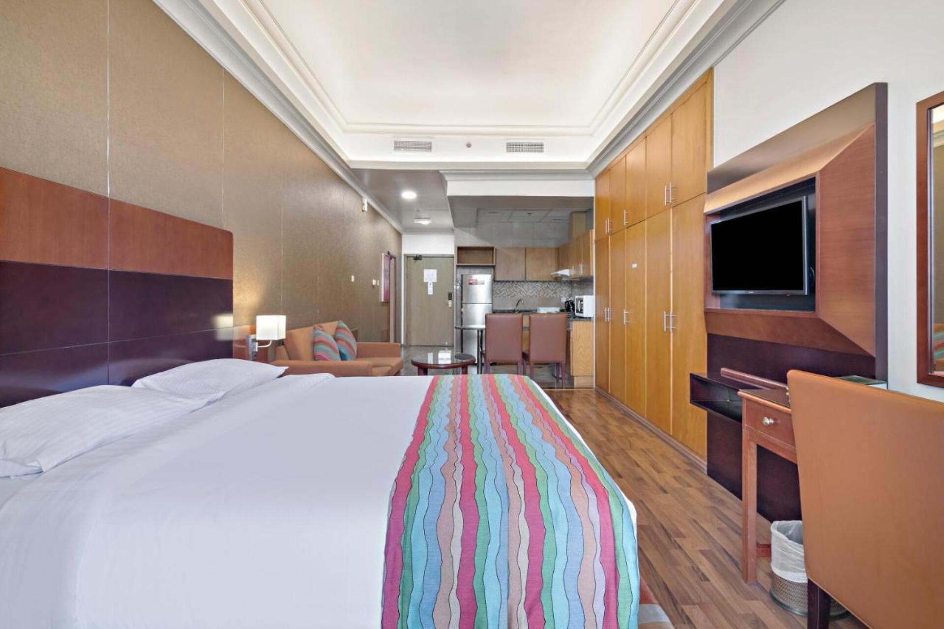 Al Khoory Hotel Apartments Al Barsha 28