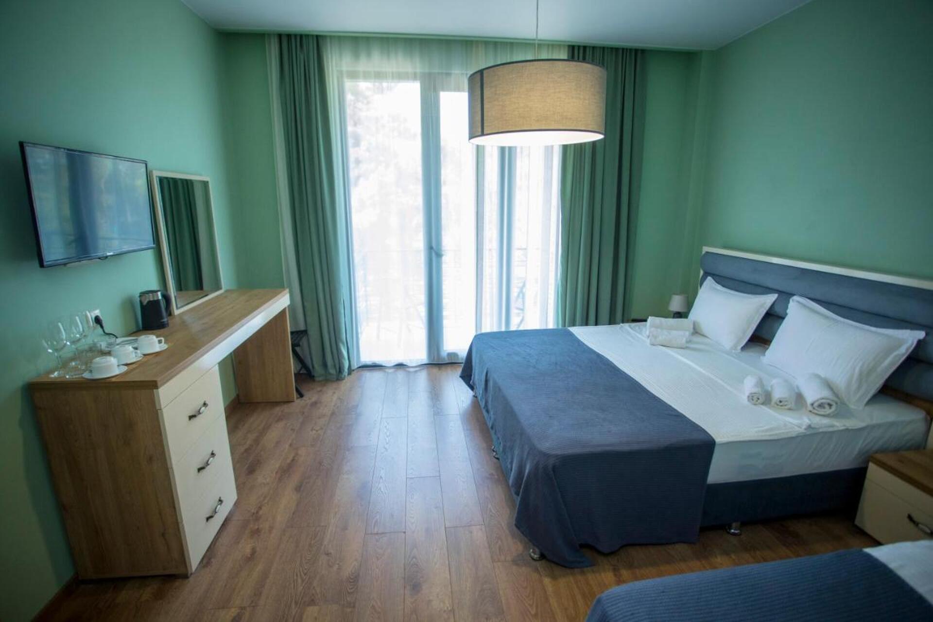 Garden Inn 27