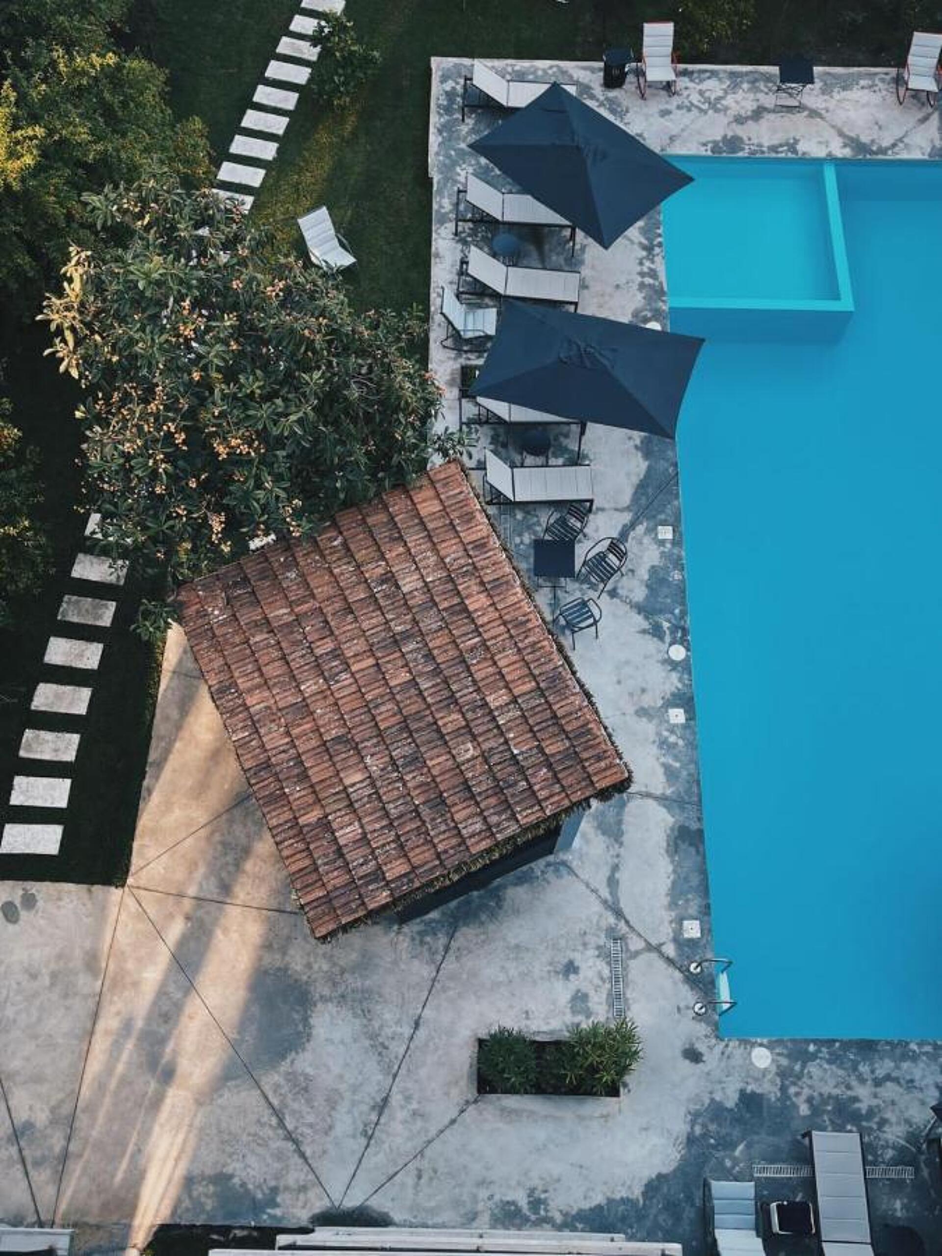 Garden Inn 1
