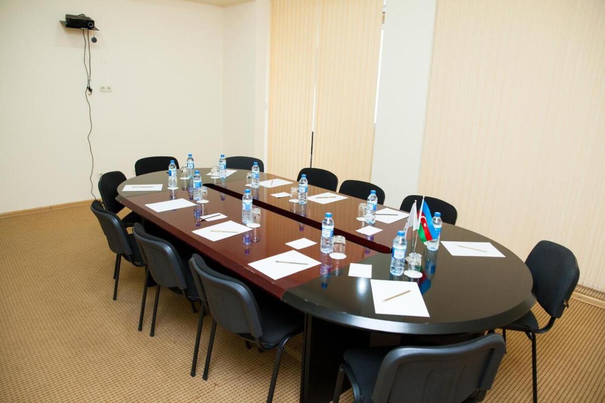 Azcot Hotel 3* 3