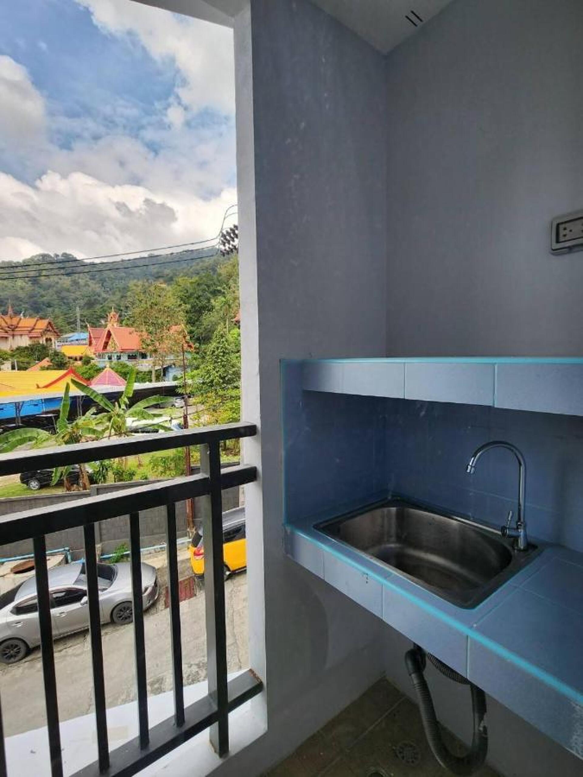 Icheck Inn Darisa Tropicana Hills Patong 4