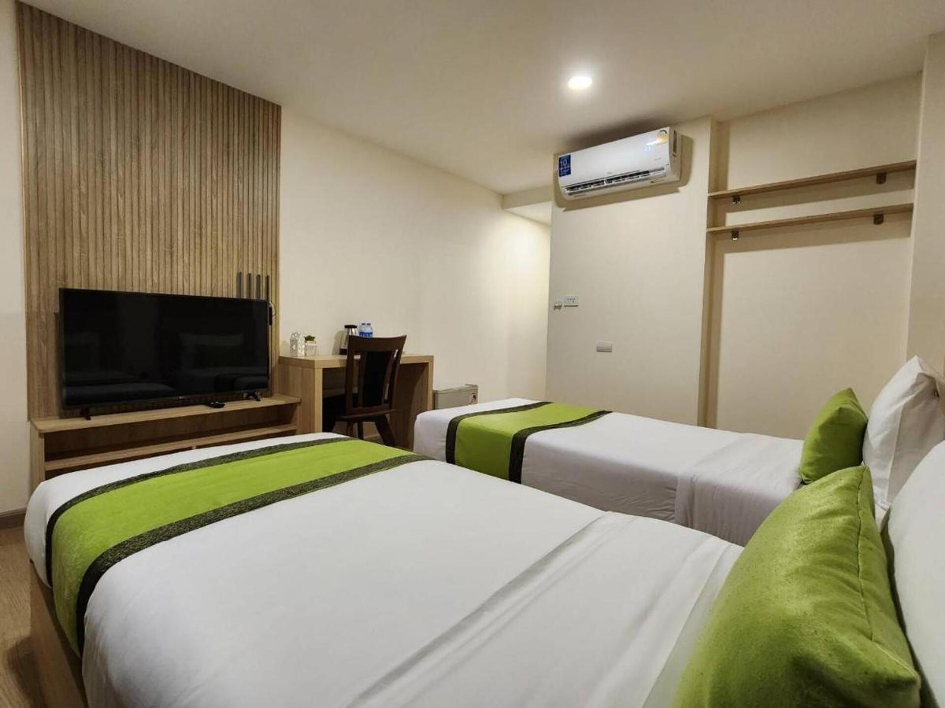 Icheck Inn Darisa Tropicana Hills Patong 8