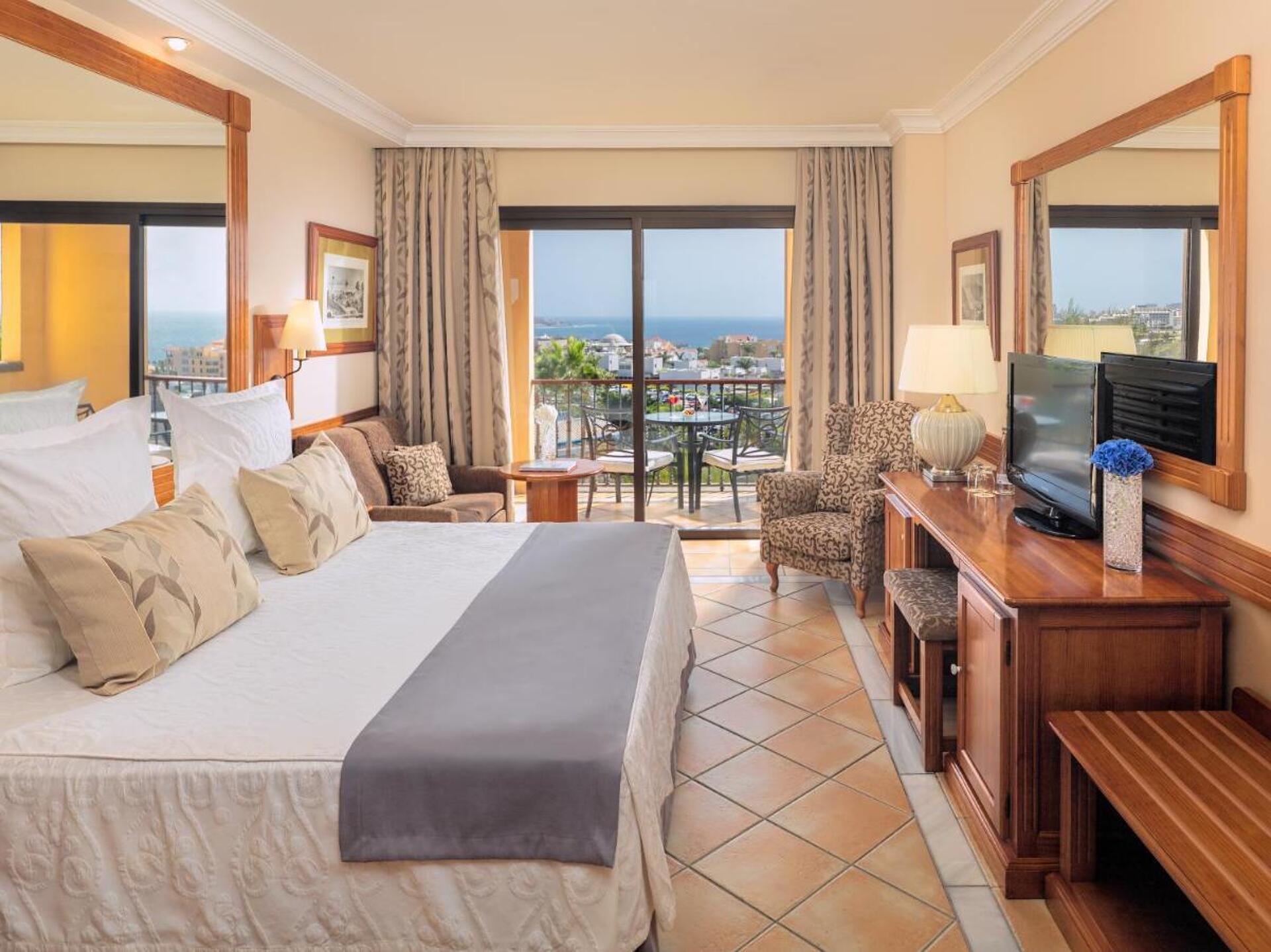 GF Gran Costa Adeje 5* 4