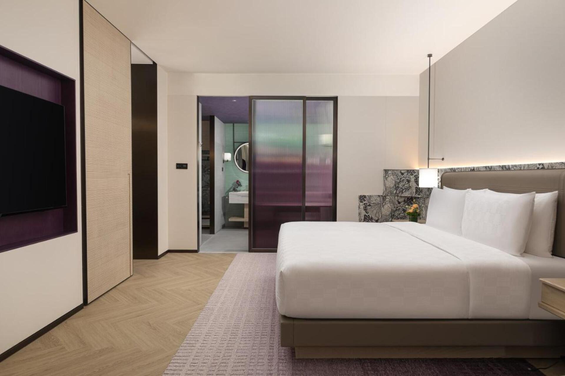 Hualuxe Sanya Yalong Bay Resort 17