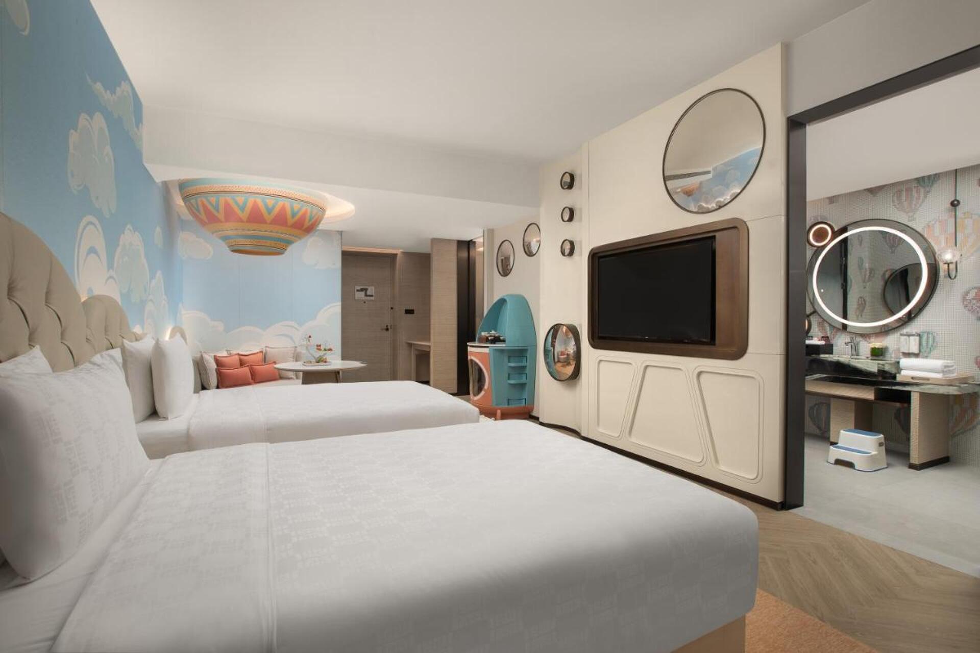 Hualuxe Sanya Yalong Bay Resort 11