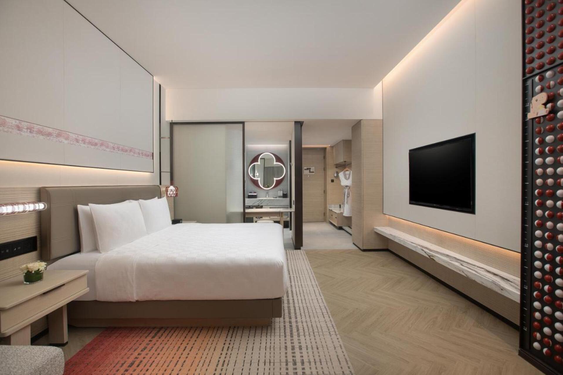Hualuxe Sanya Yalong Bay Resort 6
