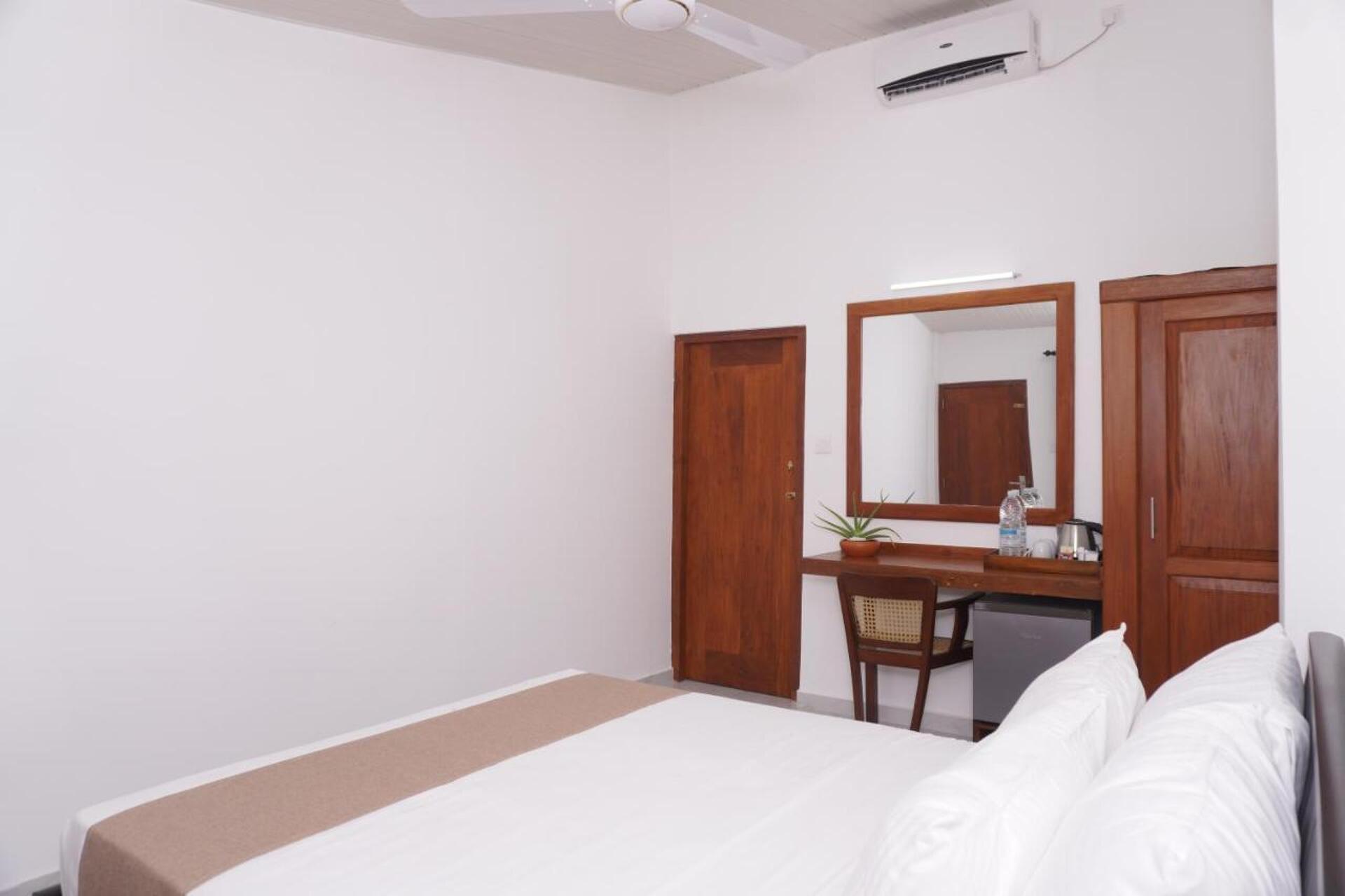 Surf Una Beach Hotel 3* 17