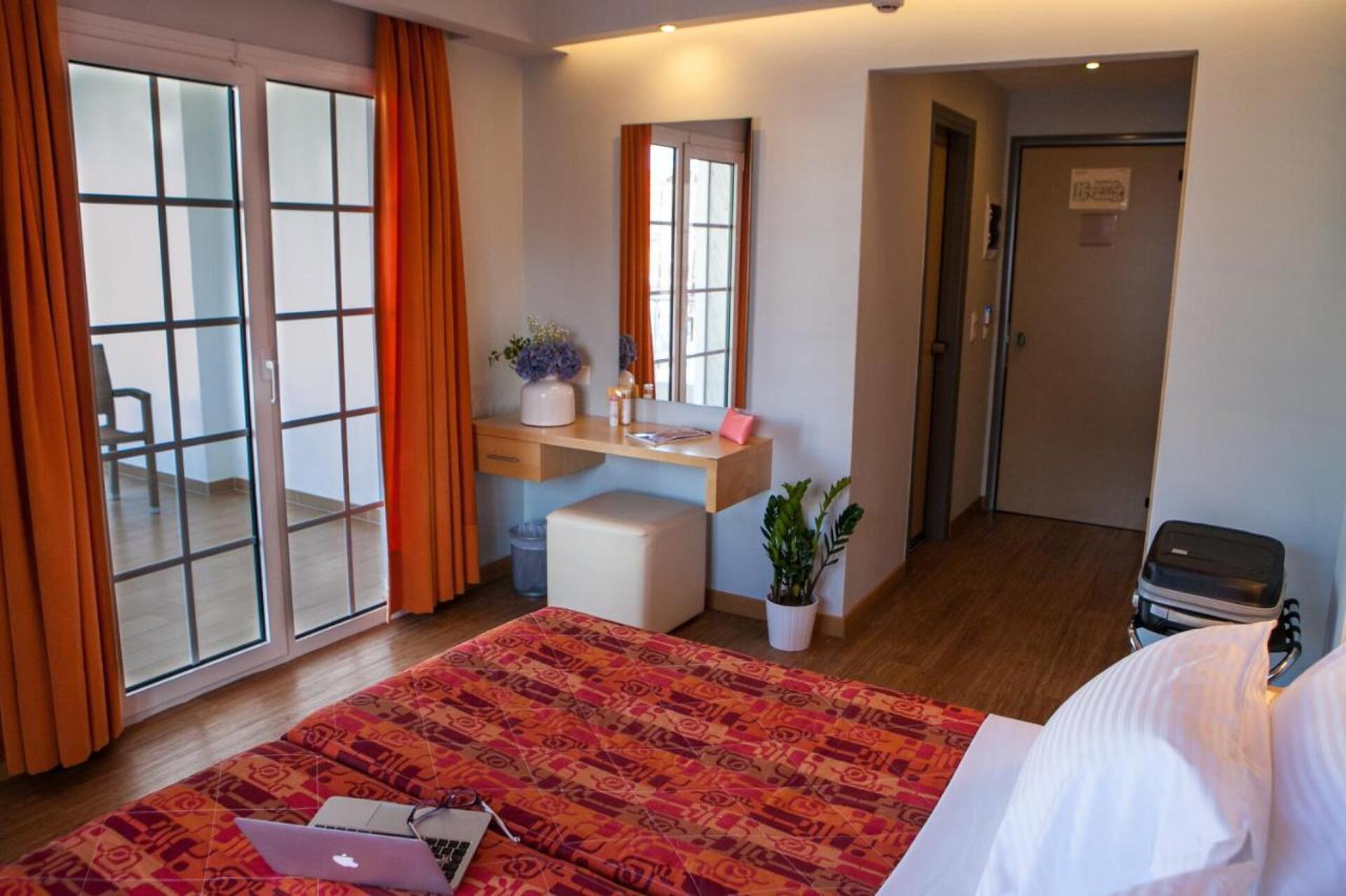 Kronos Hotel 36
