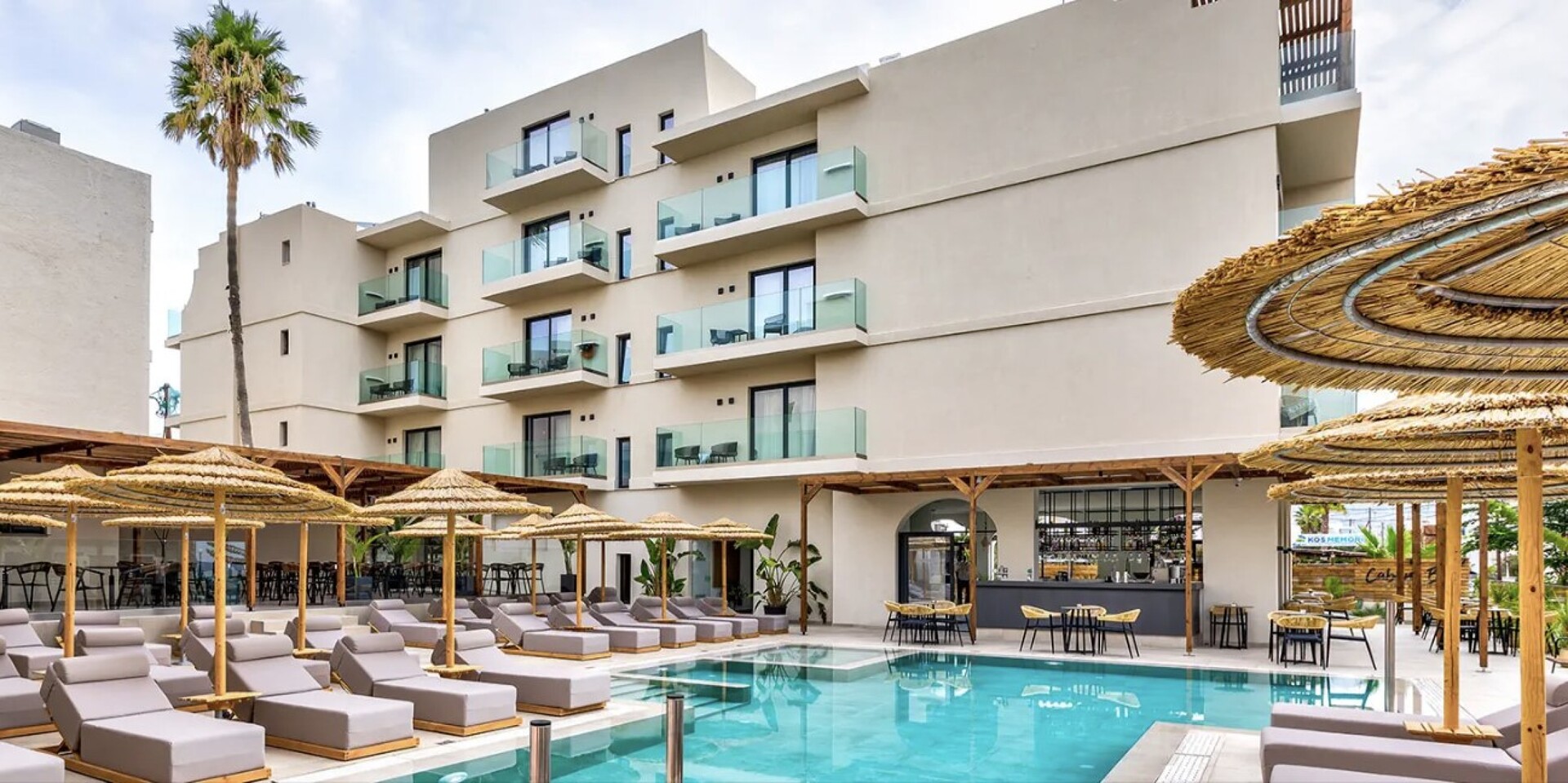 Cabana Blu Hotel & Suites 2