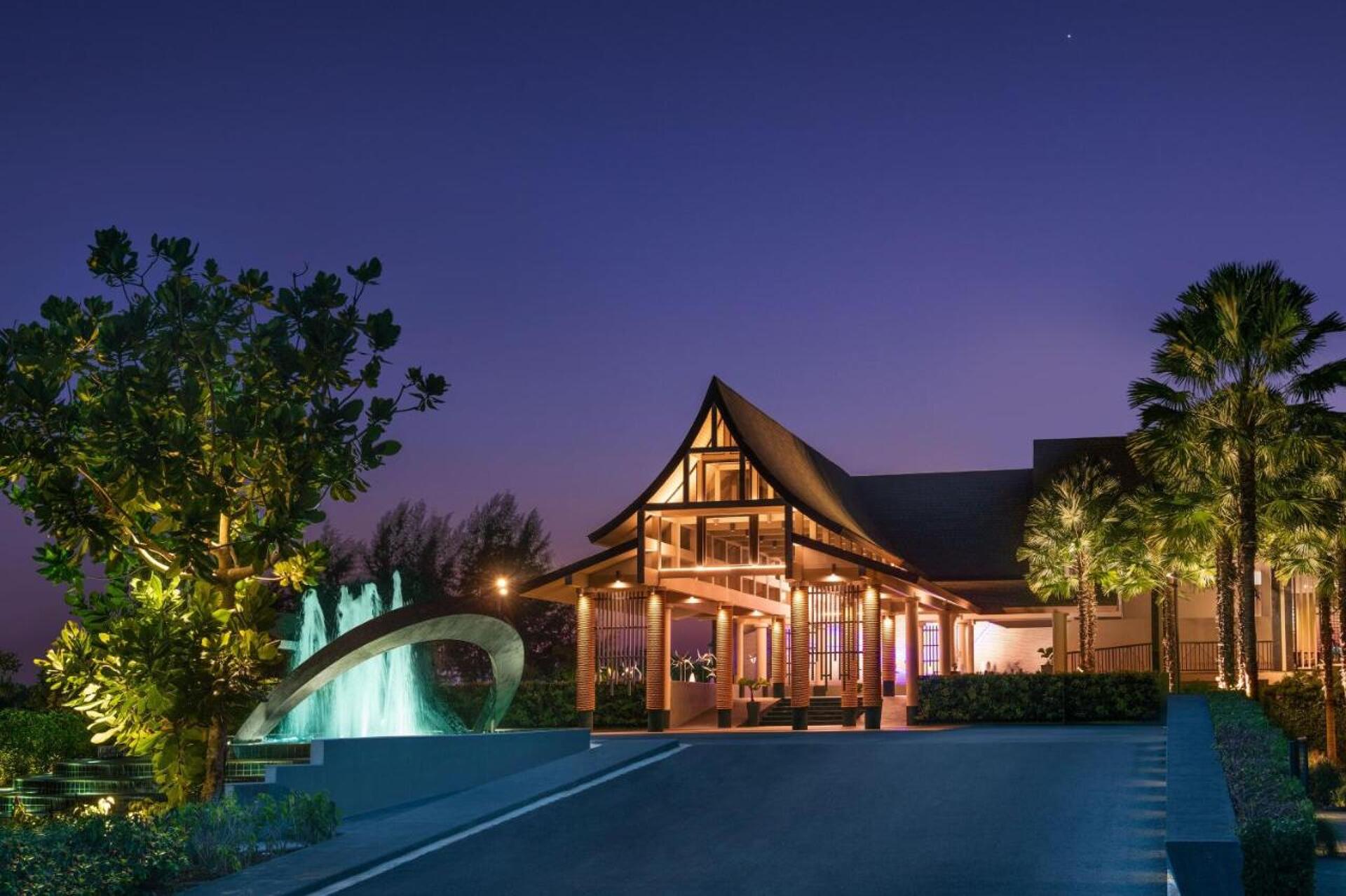Le Meridien Khao Lak Beach & Spa Resort 8
