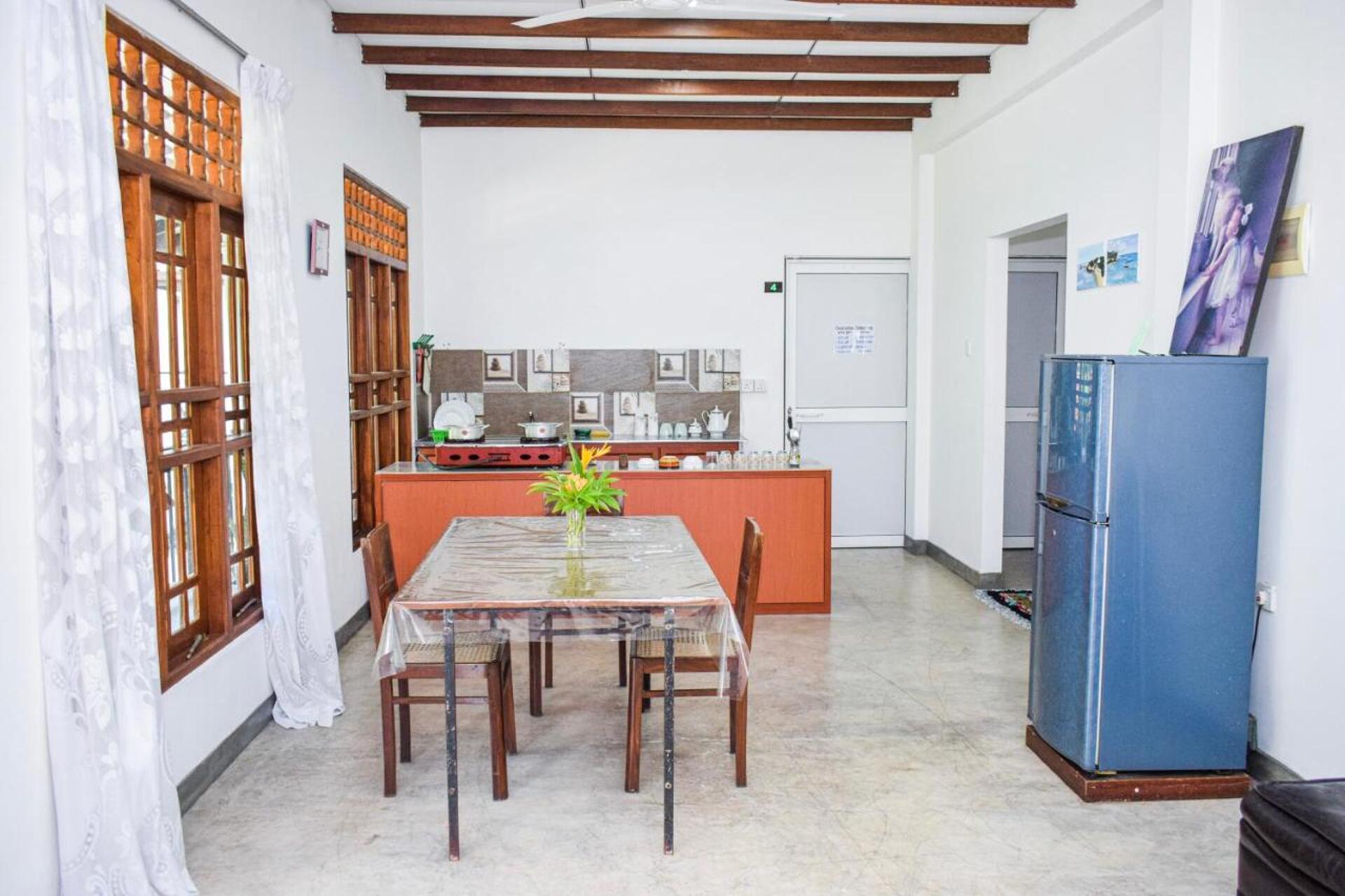 The Emerald Guest House & Villa 3* 44