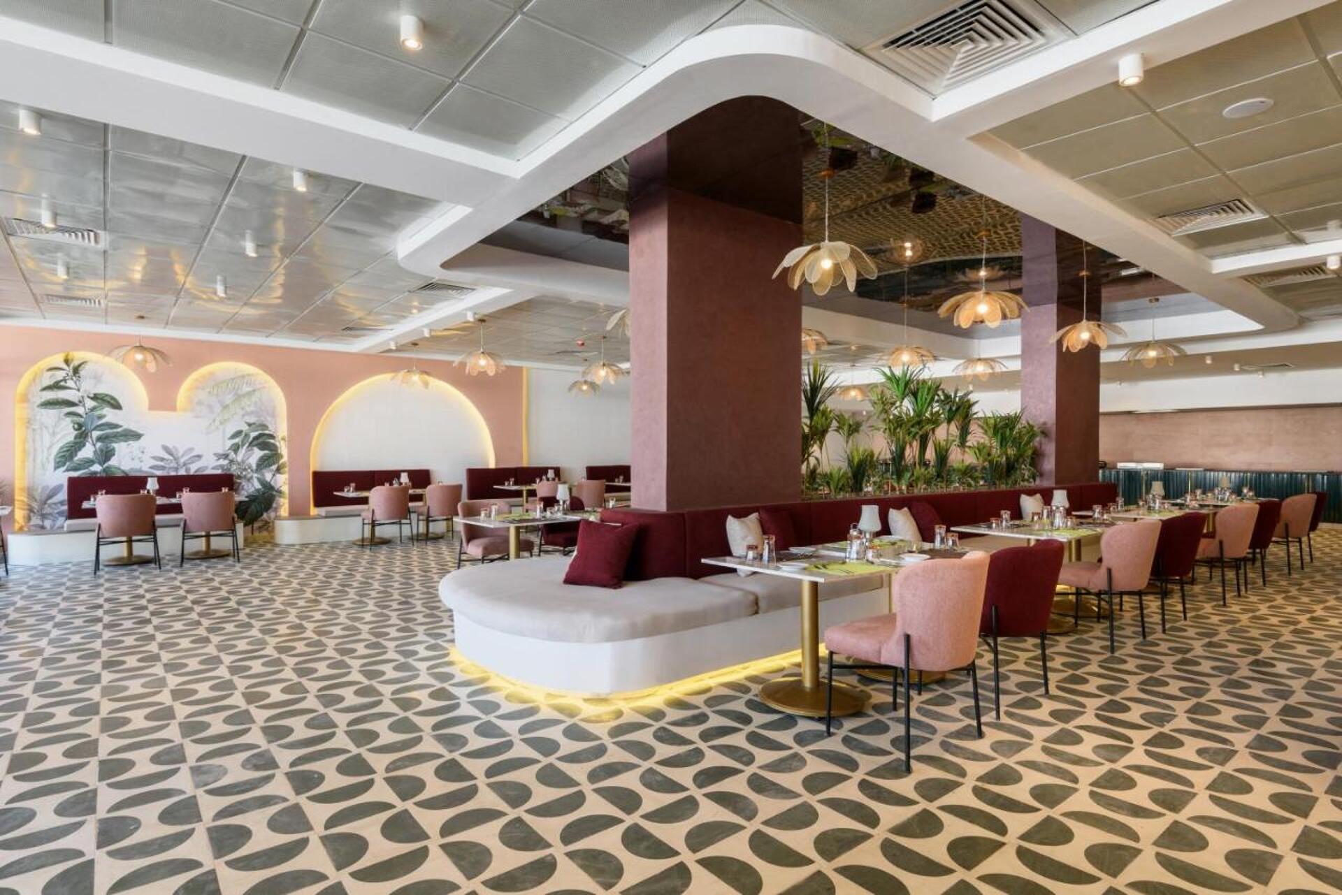 Flow Spectrum Resort Sahl Hasheesh 24