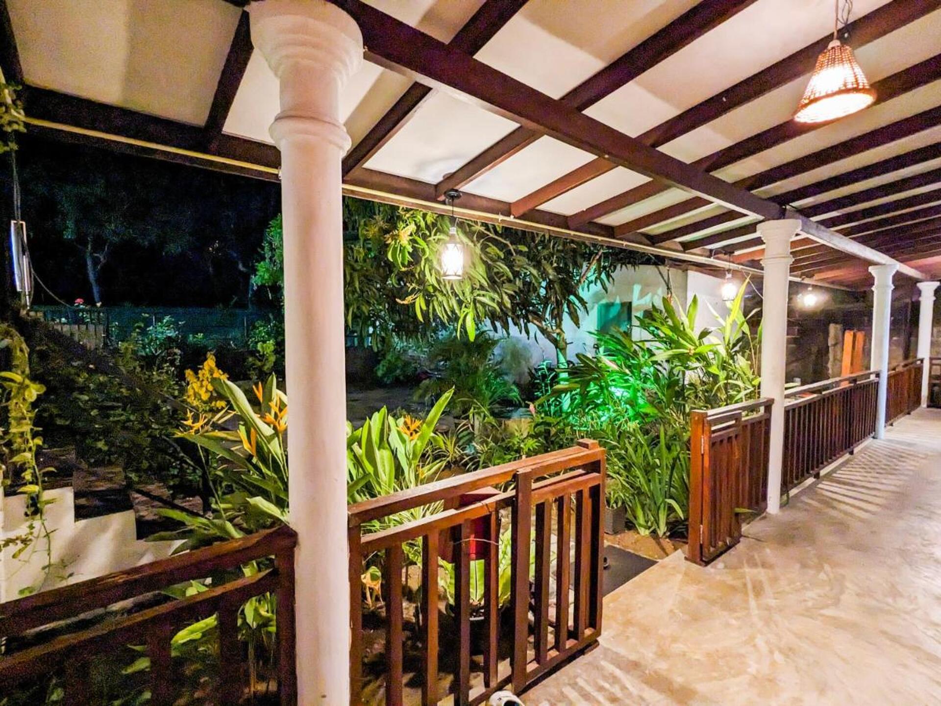 The Emerald Guest House & Villa 3* 36