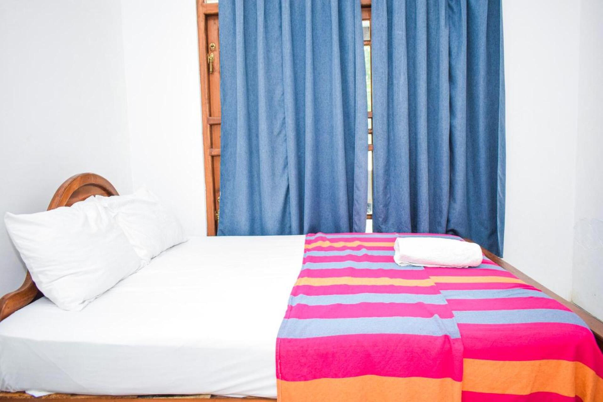 The Emerald Guest House & Villa 3* 10