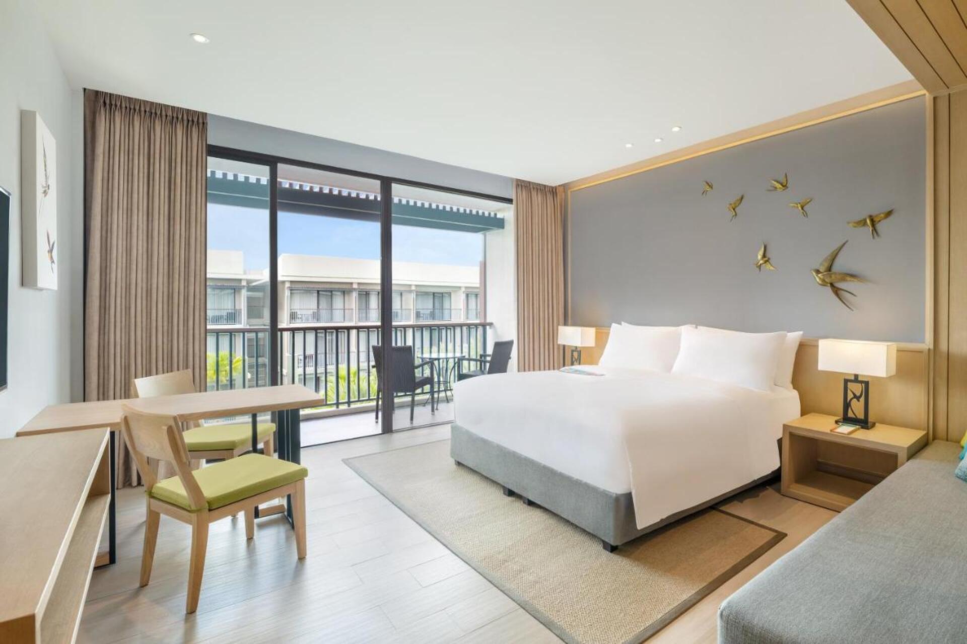 Le Meridien Khao Lak Beach & Spa Resort 17