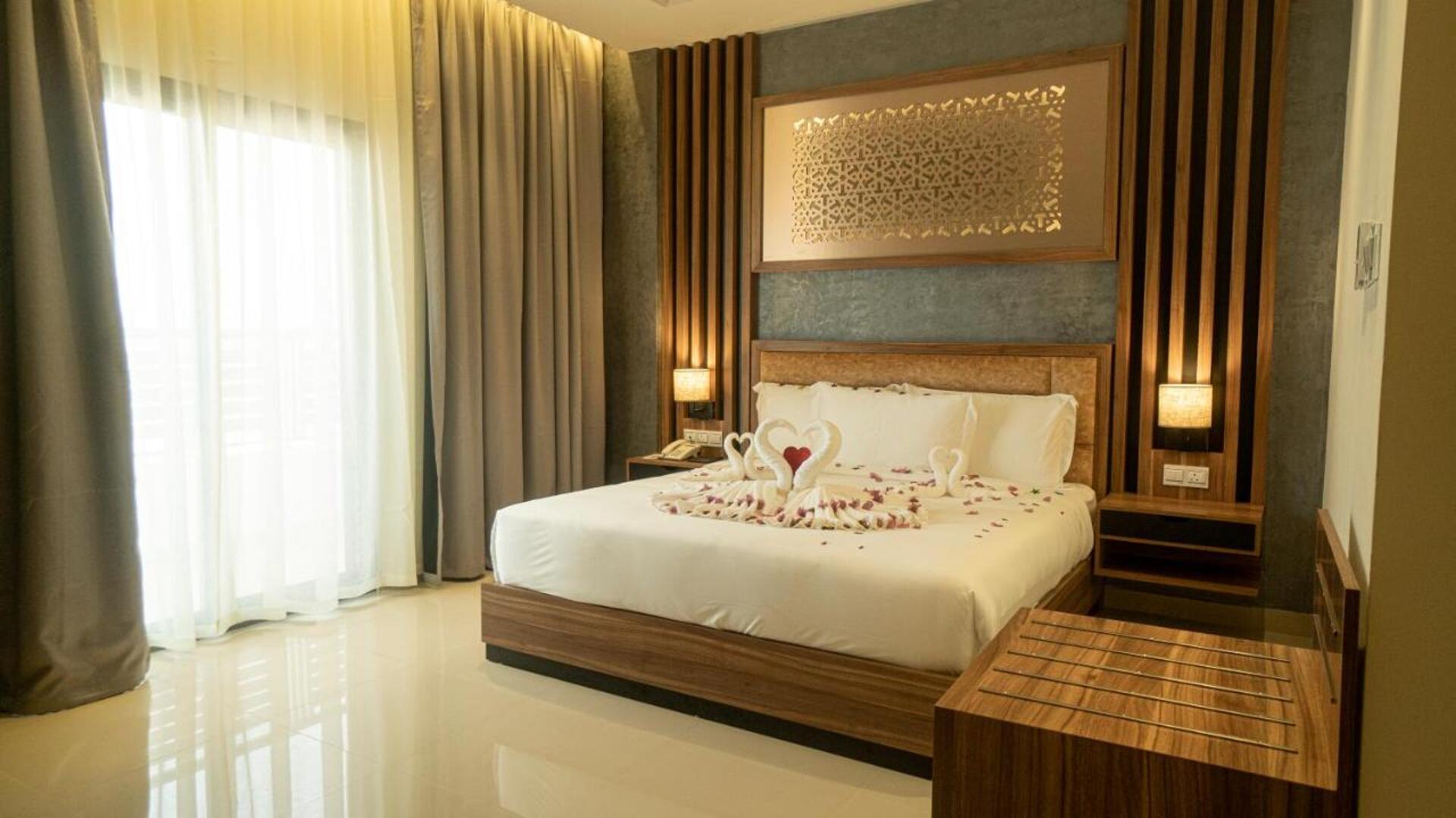 The Plaza Hotel & Resort 25