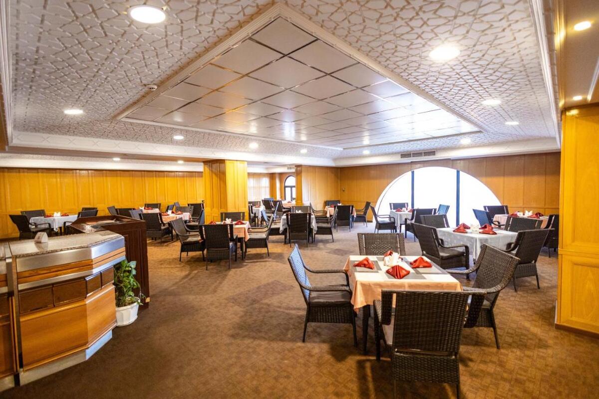 Hamdan Plaza Hotel Salalah 3* last