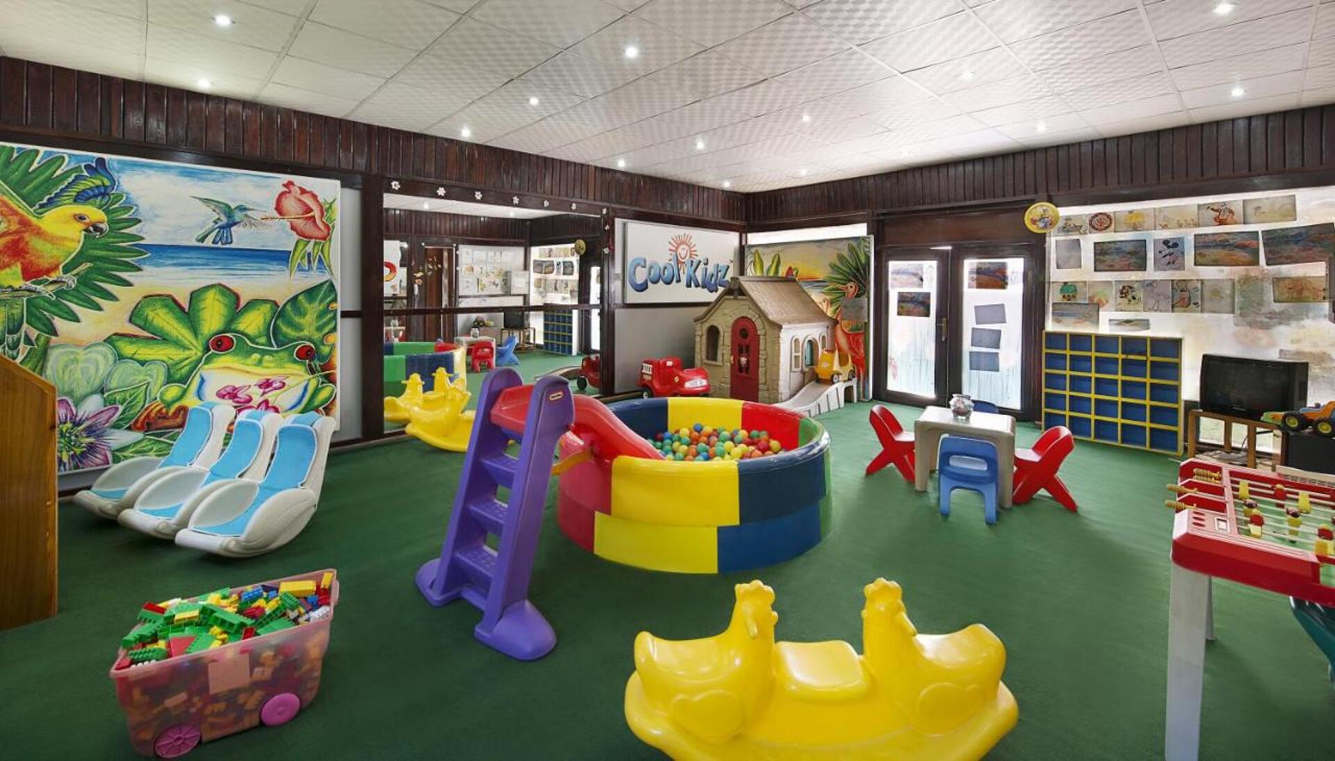 JAZ Fayrouz Resort 4* 14