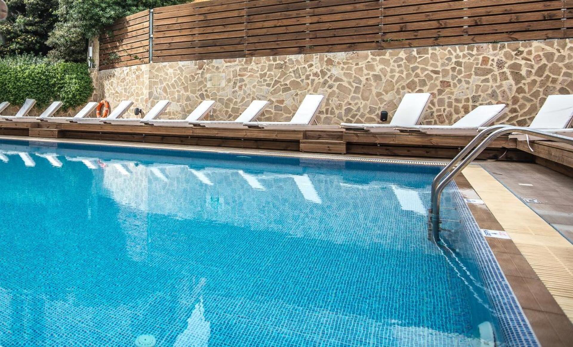 Rhodos Horizon Blu 4* 40