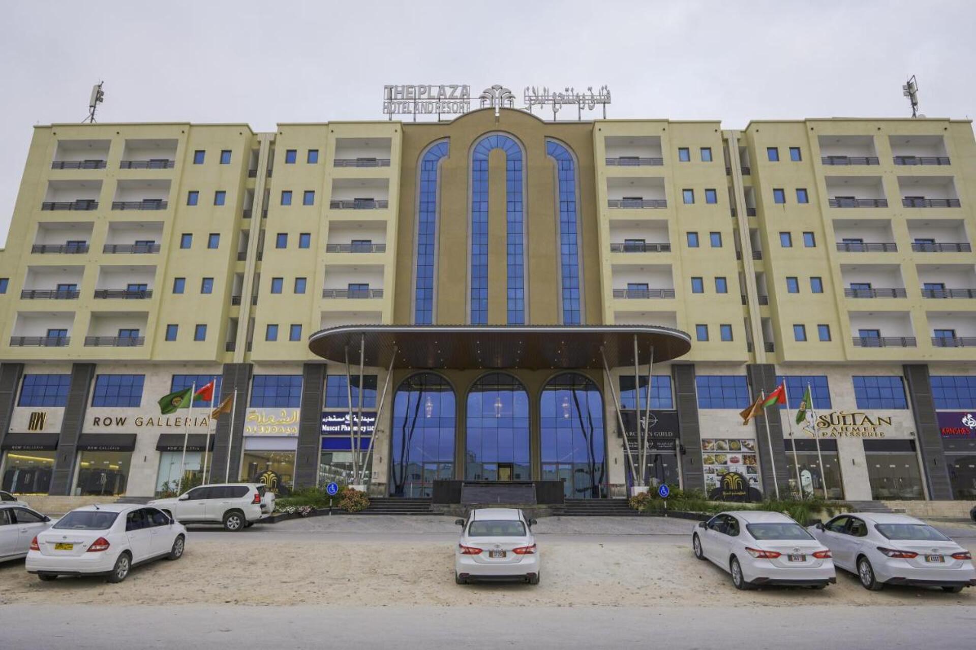 The Plaza Hotel & Resort 6