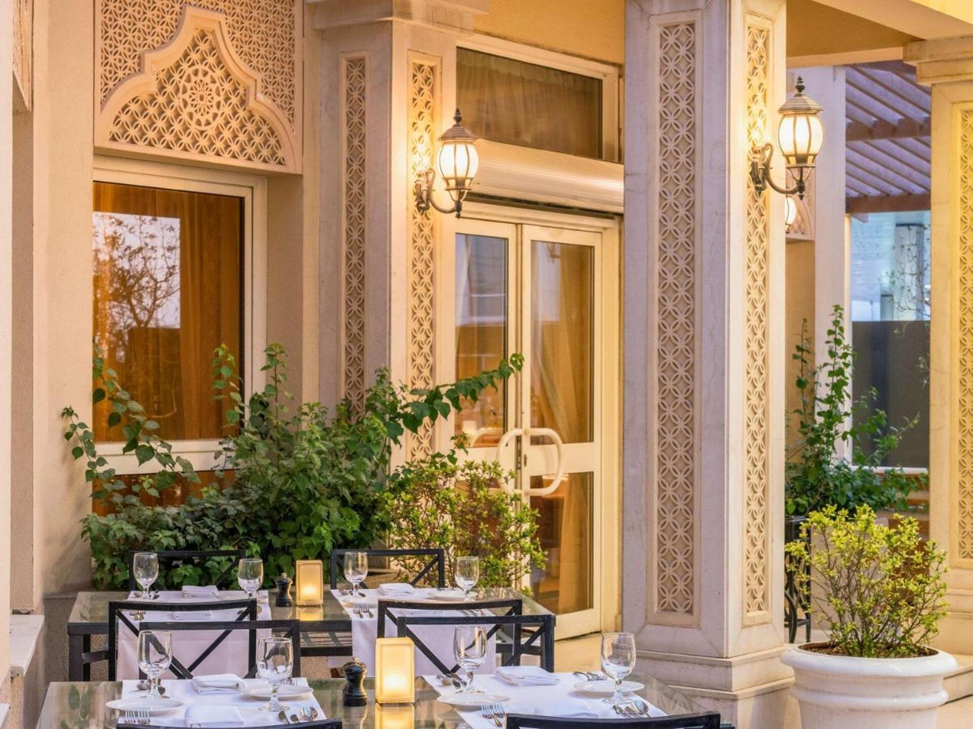 Movenpick Hotel Doha 11