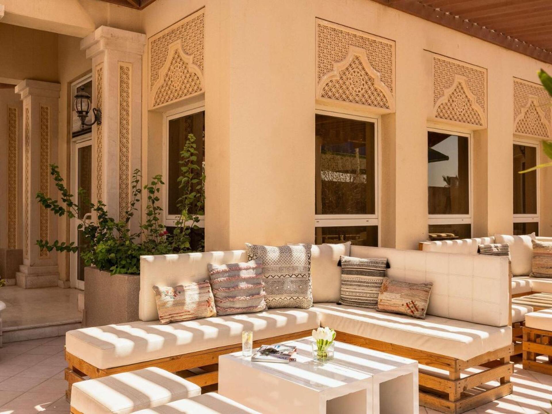 Movenpick Hotel Doha 5