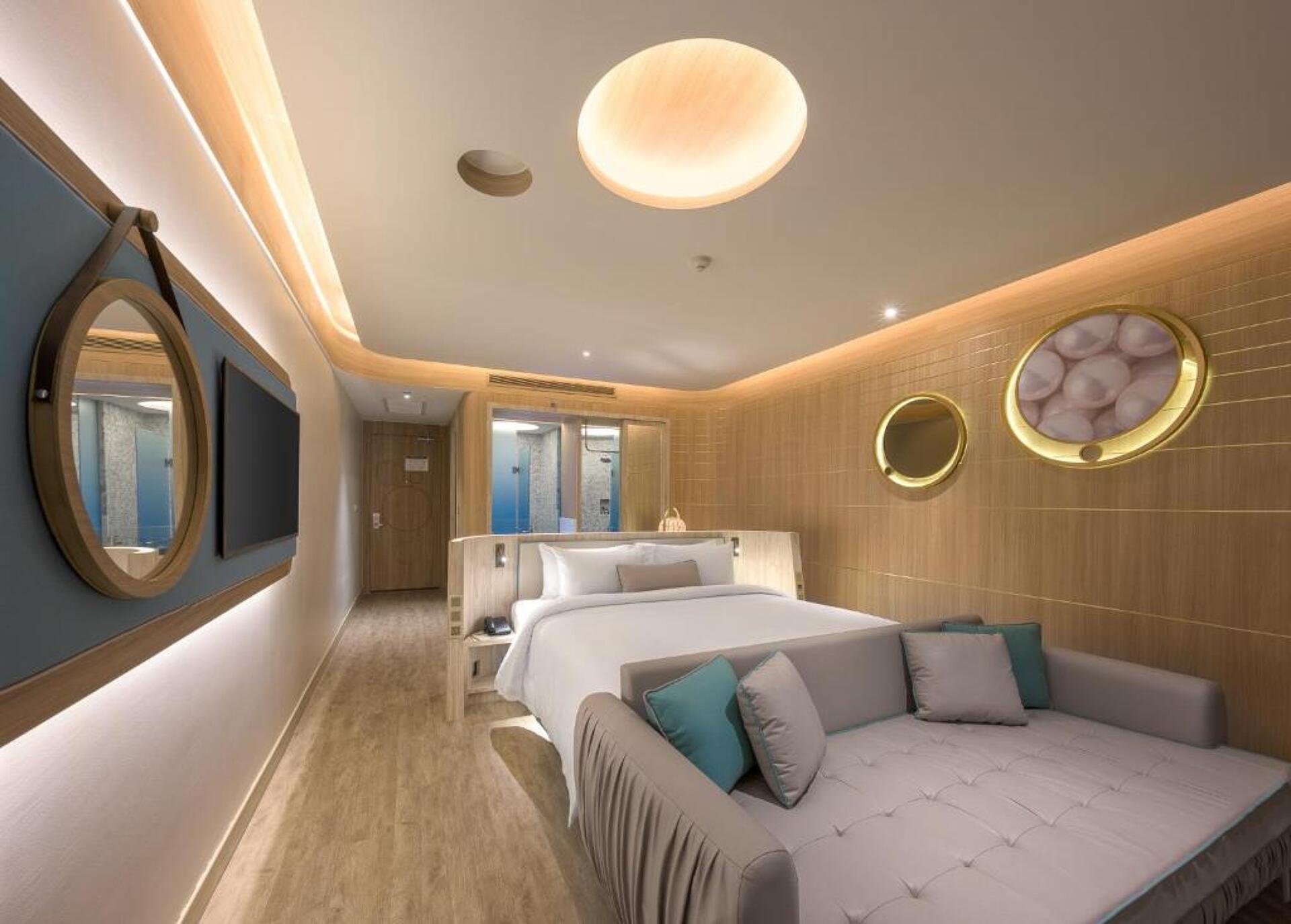 Andaman Embrace Patong 5* 4