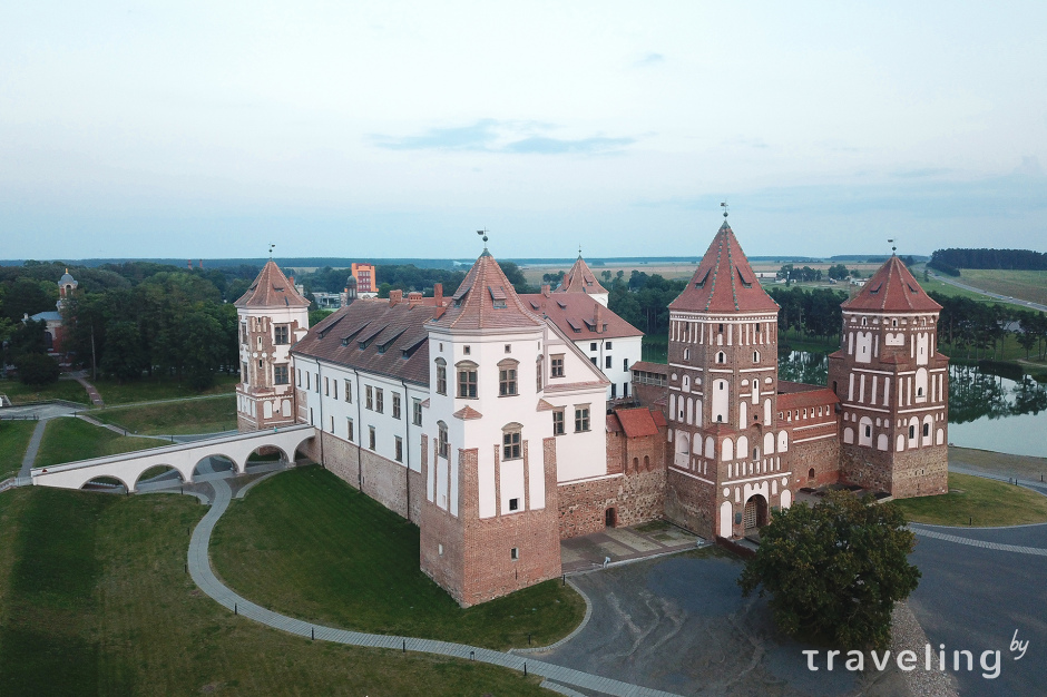 Замок климовский мостовской район фото